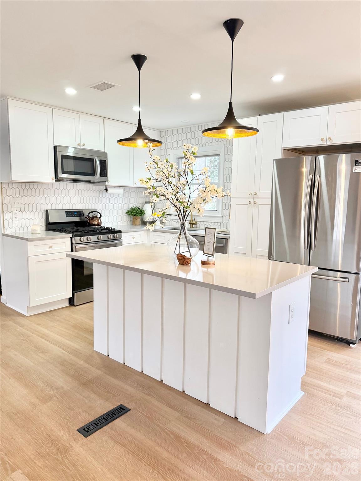 3524 Donovan Place #25 — Charlotte