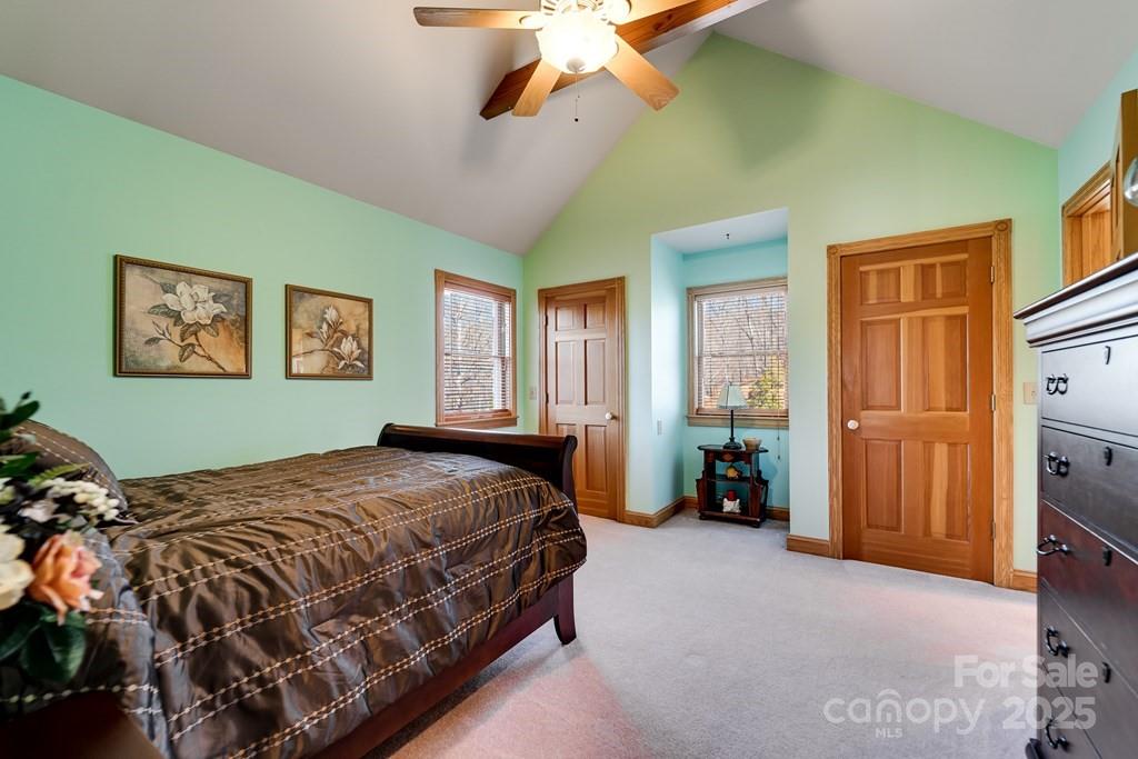 832 Asheville Highway — Sylva