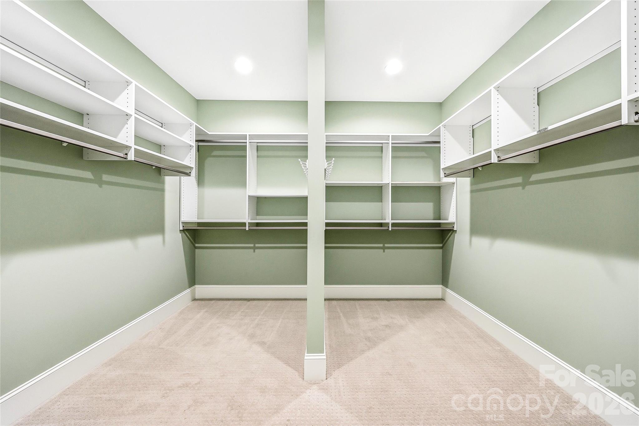 74 Shipman Parkway — Flat Rock