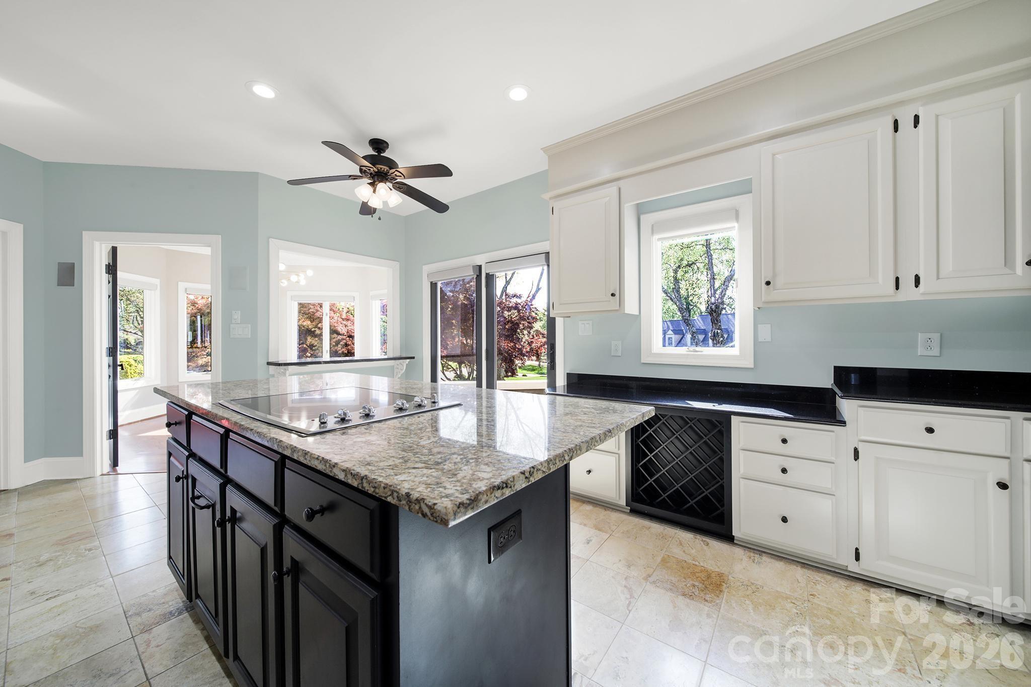 120 Royal Pointe Way — Mooresville