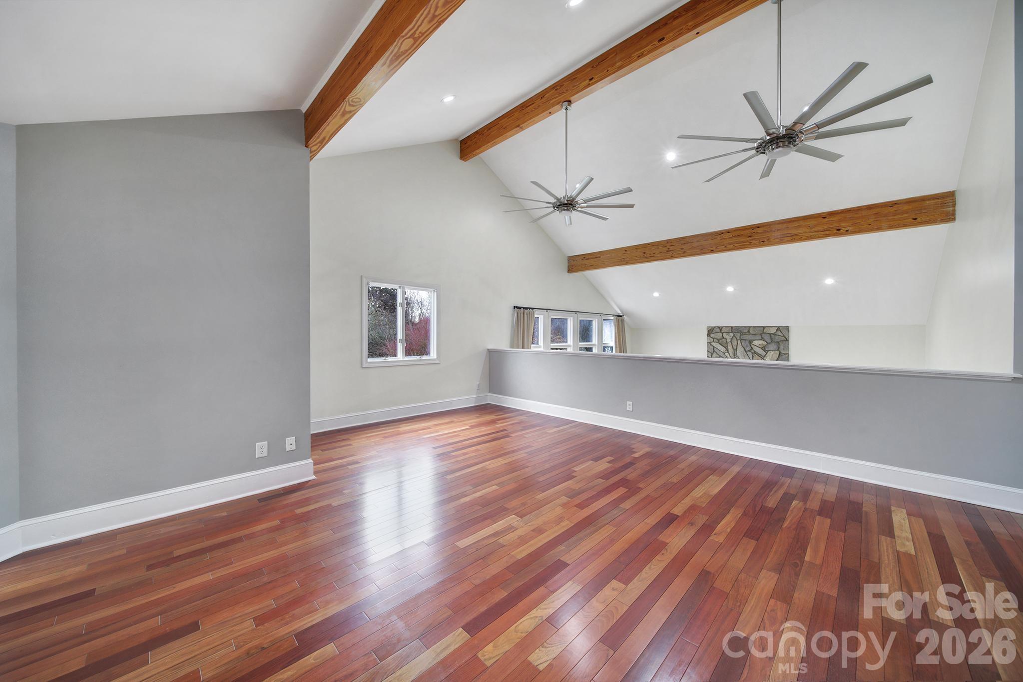 120 Royal Pointe Way — Mooresville