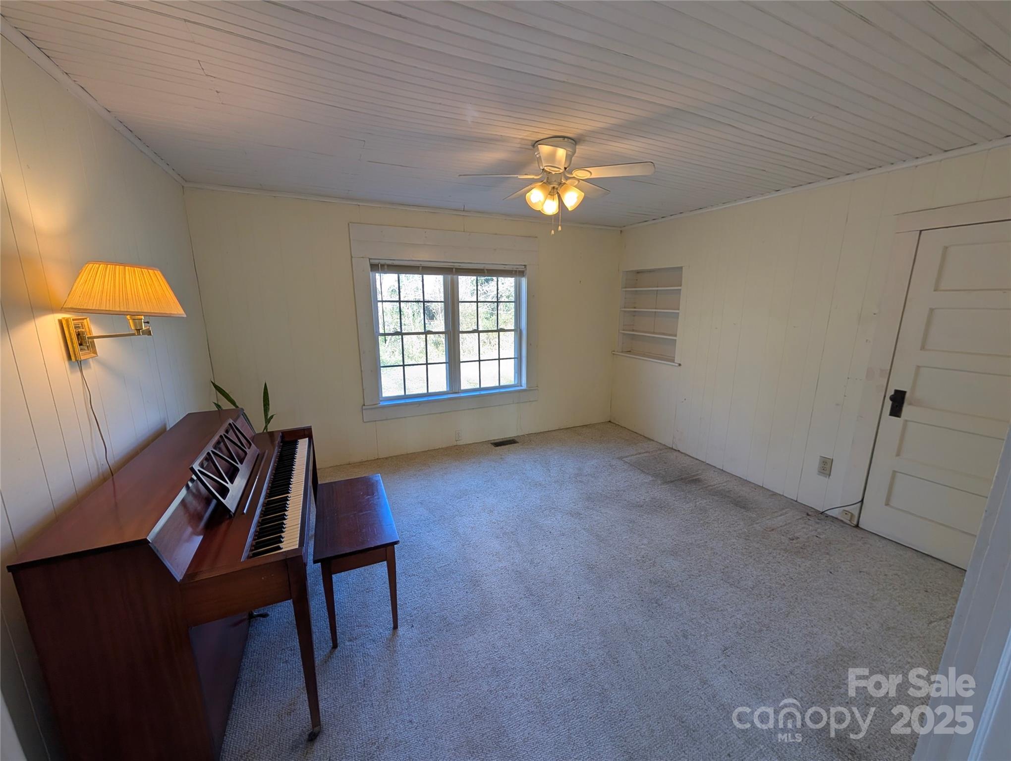 2507 Norwood Street SW — Lenoir
