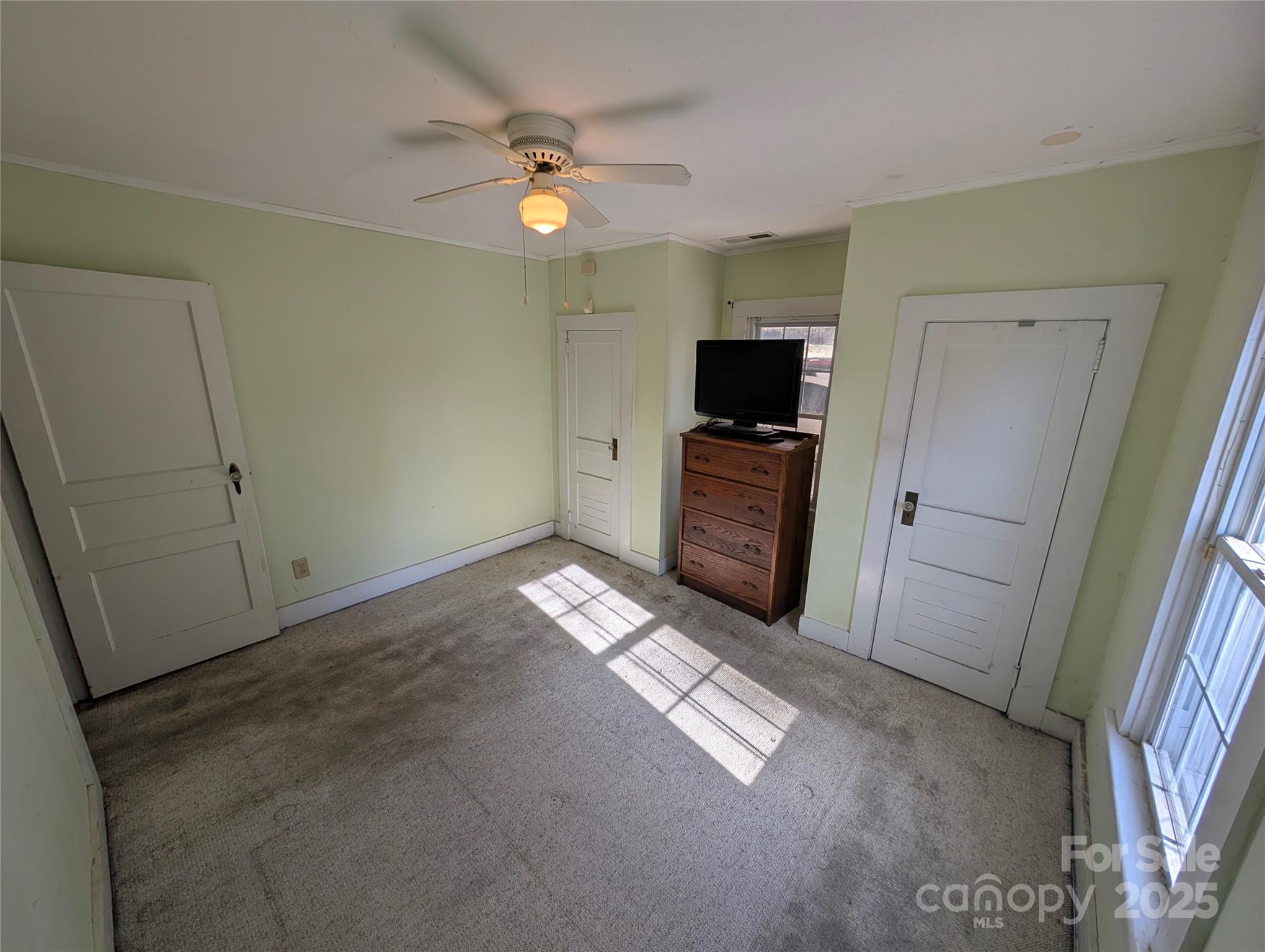 2507 Norwood Street SW — Lenoir