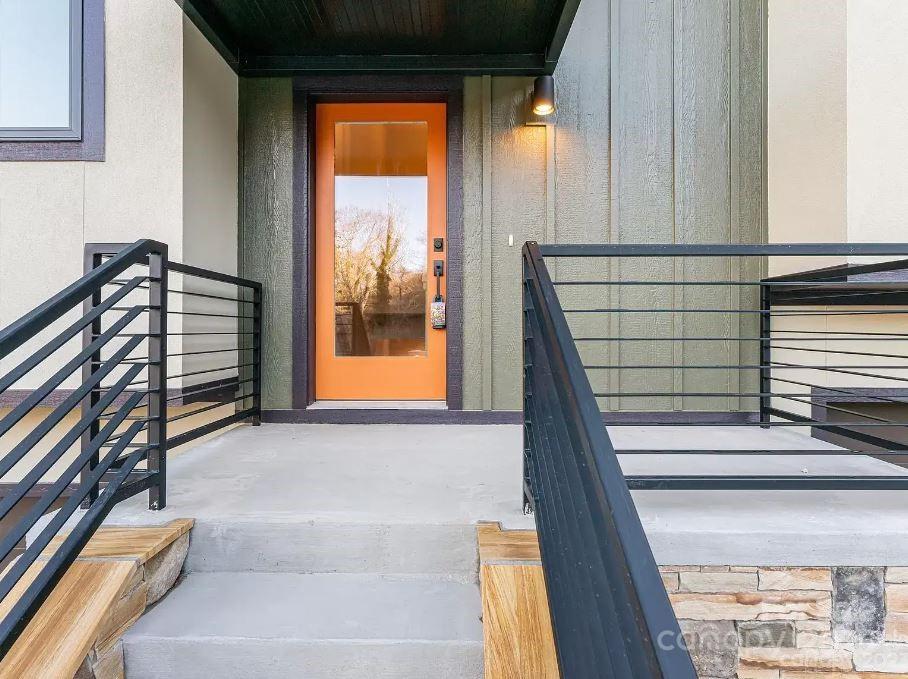 17 Macallan Lane — Asheville