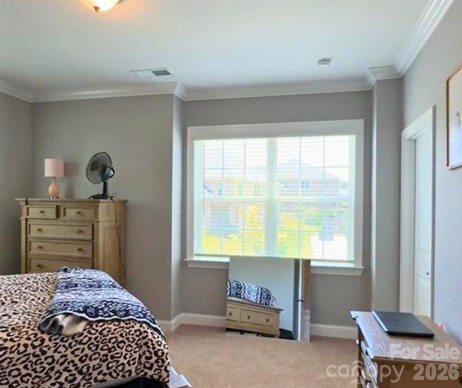 2044 Sweet William Drive — Harrisburg