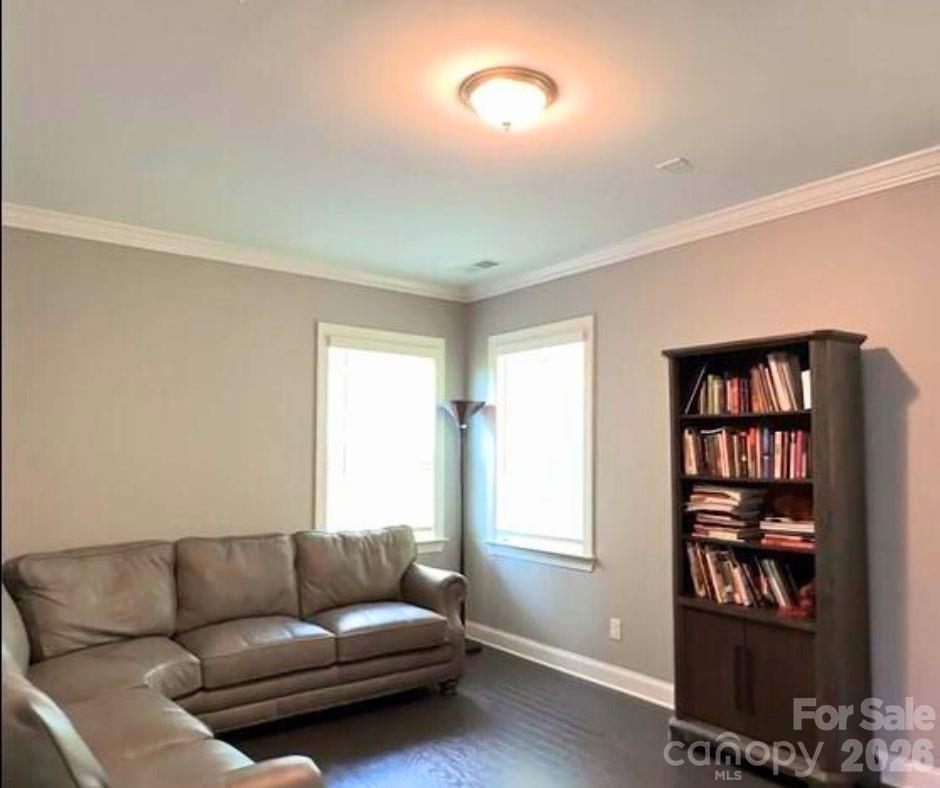2044 Sweet William Drive — Harrisburg