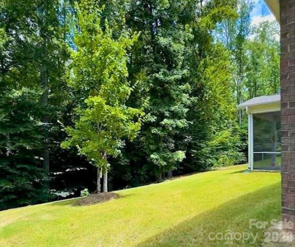 2044 Sweet William Drive — Harrisburg