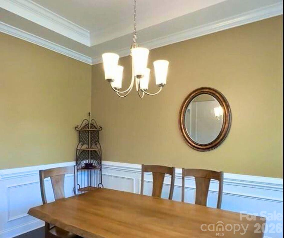 2044 Sweet William Drive — Harrisburg