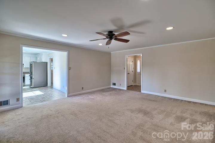 1139 Merribrook Lane — Lancaster
