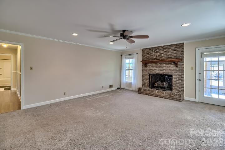 1139 Merribrook Lane — Lancaster