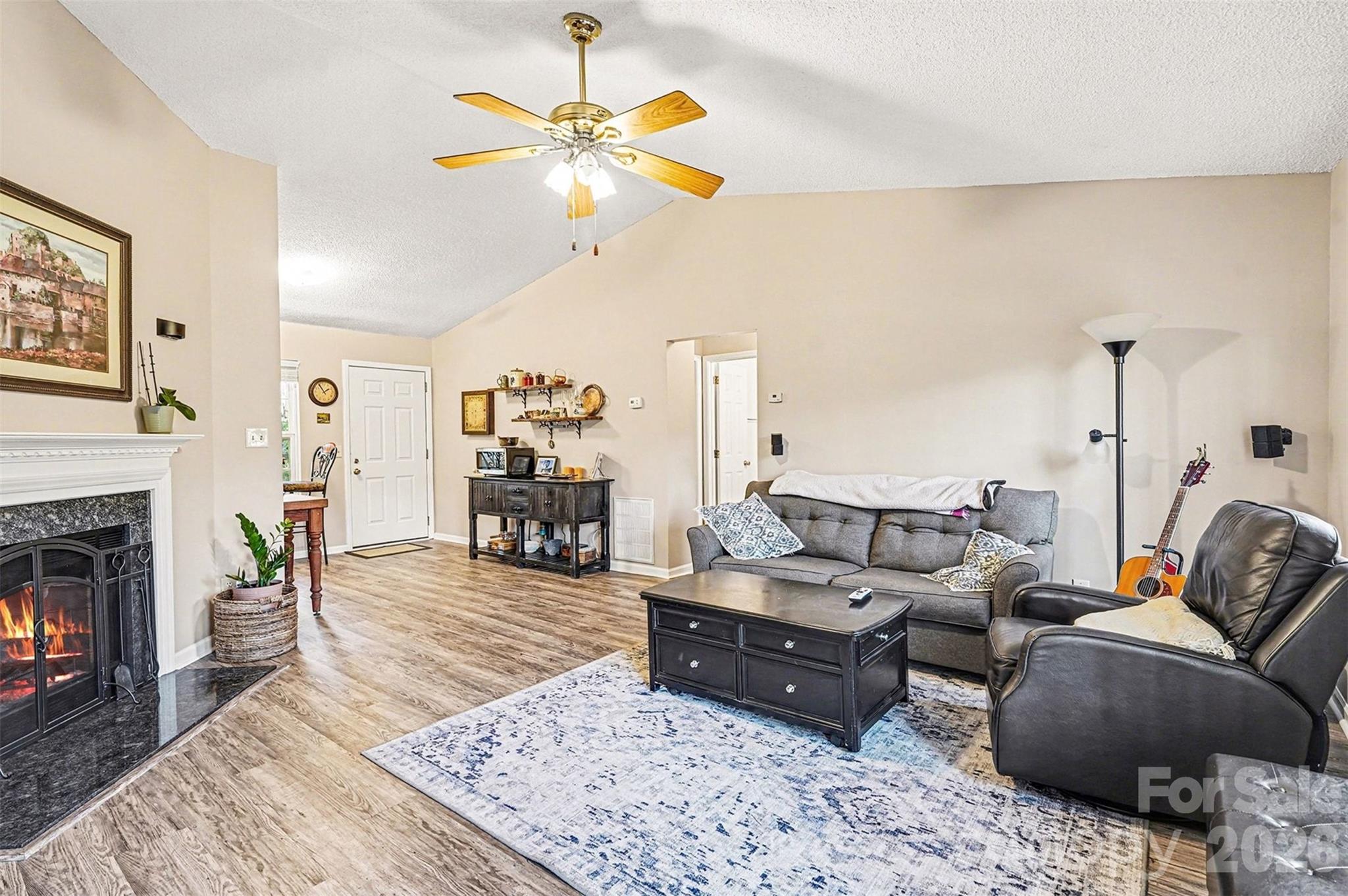 228 Creek View Road — Mooresville