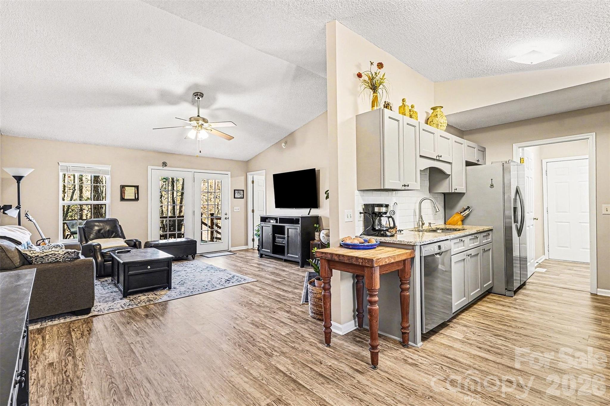 228 Creek View Road — Mooresville