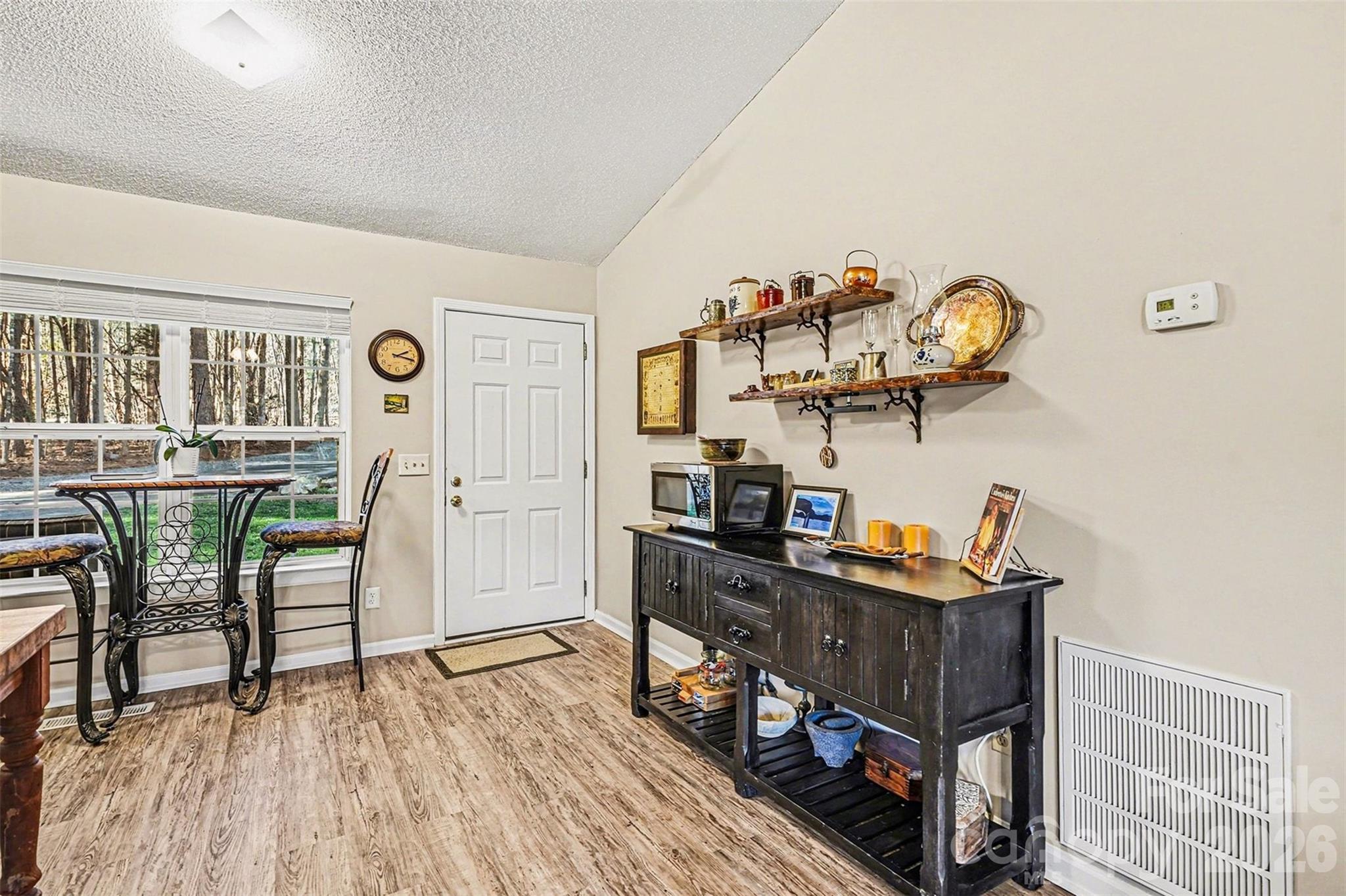 228 Creek View Road — Mooresville