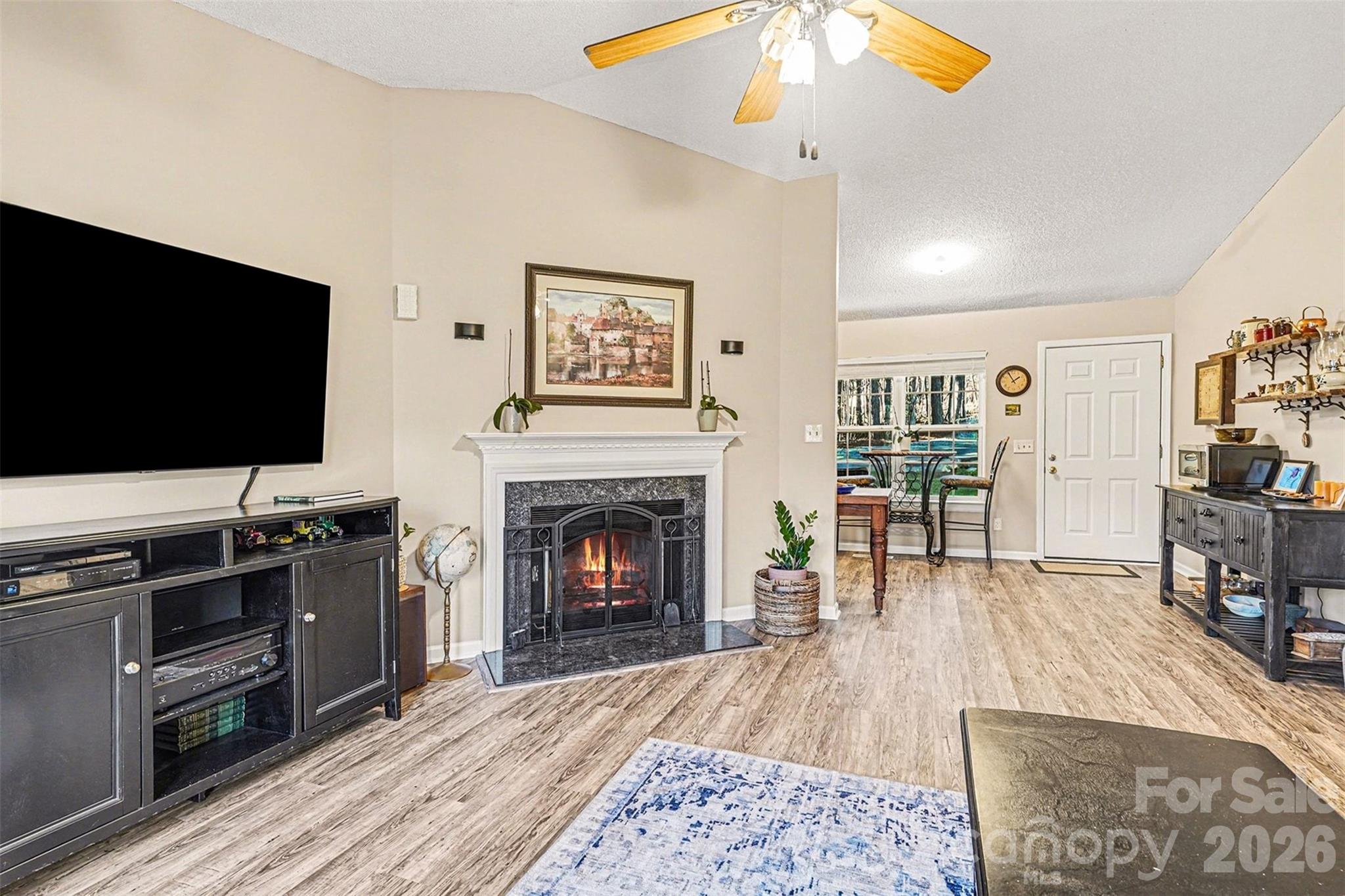 228 Creek View Road — Mooresville