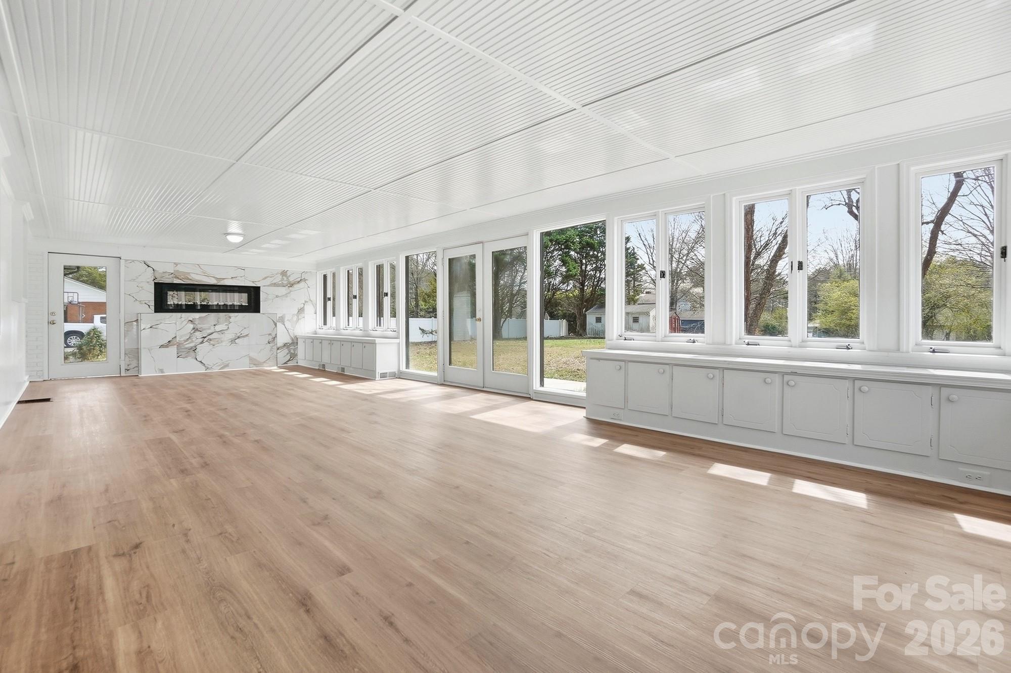 125a Forest Hills Drive — Monroe