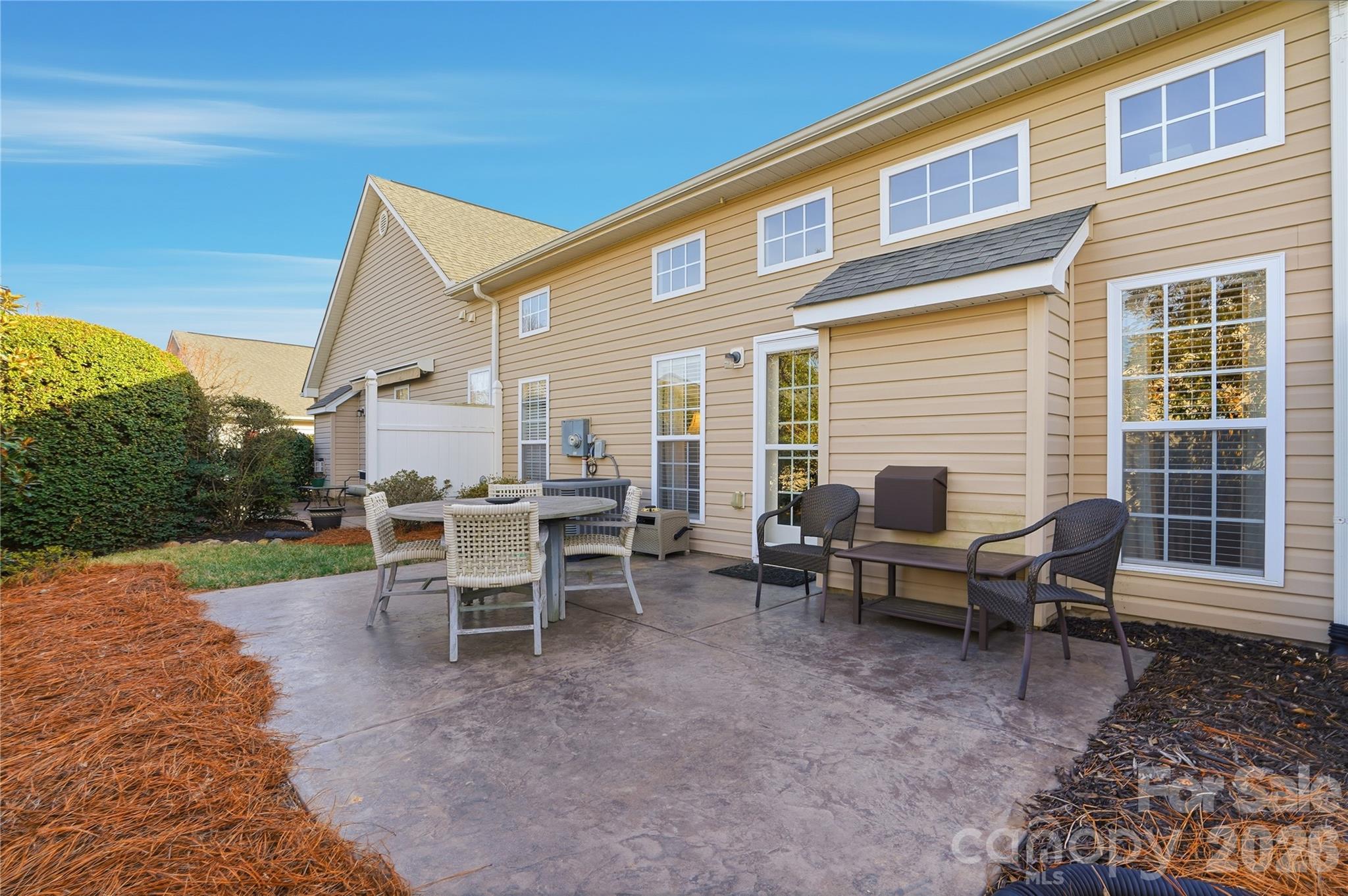335 Garnet Court — Fort Mill