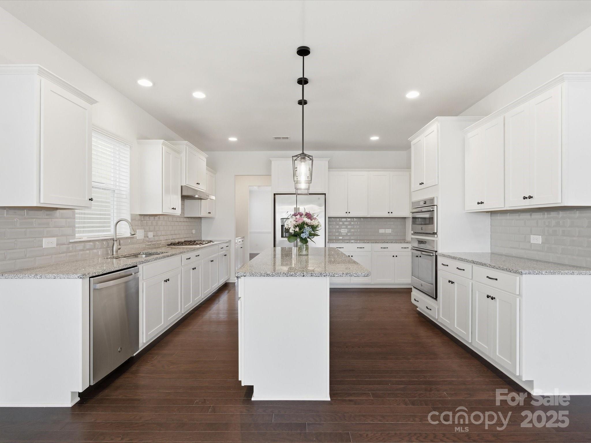 1005 Argentium Way — Waxhaw