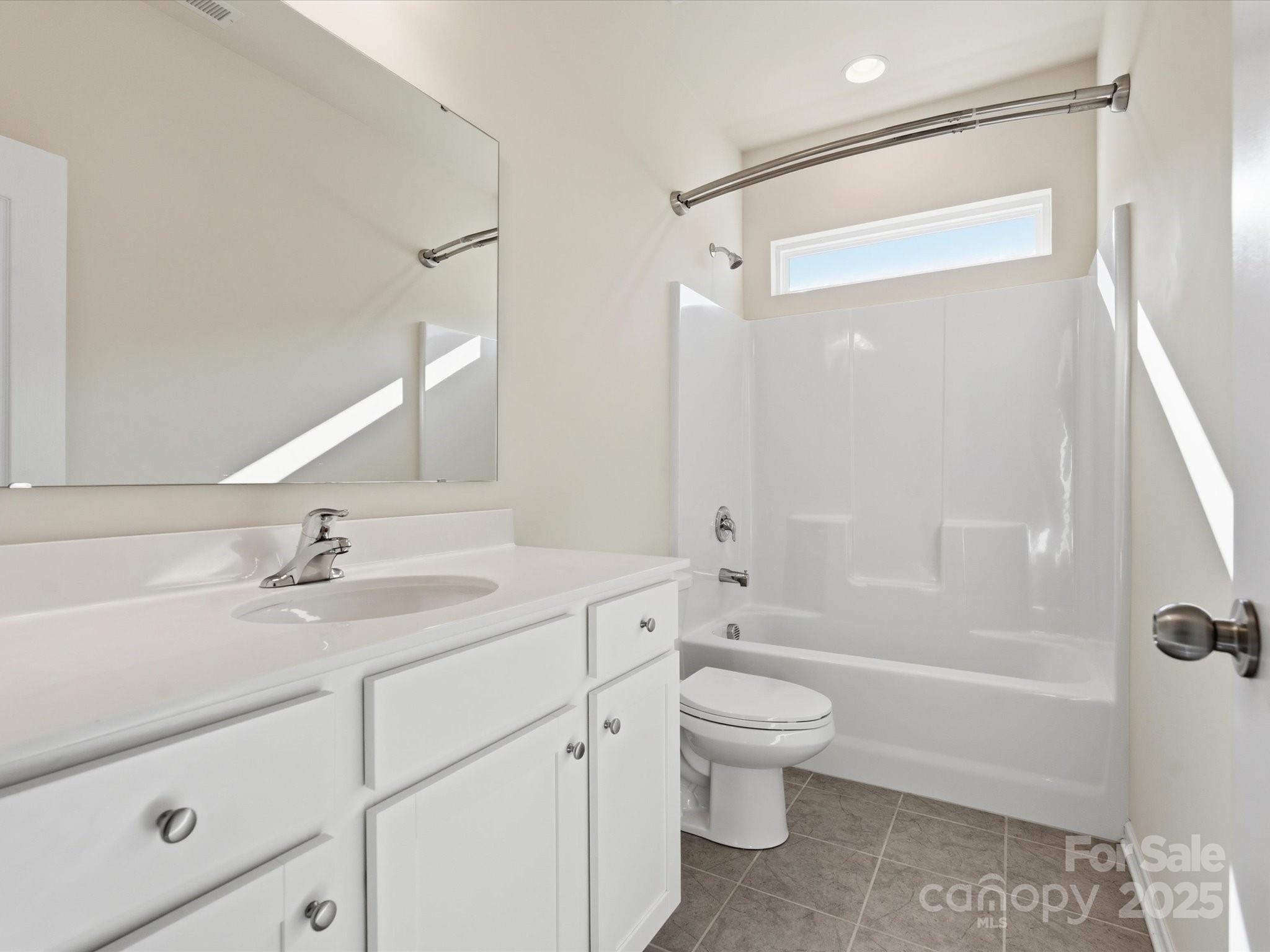 1005 Argentium Way — Waxhaw