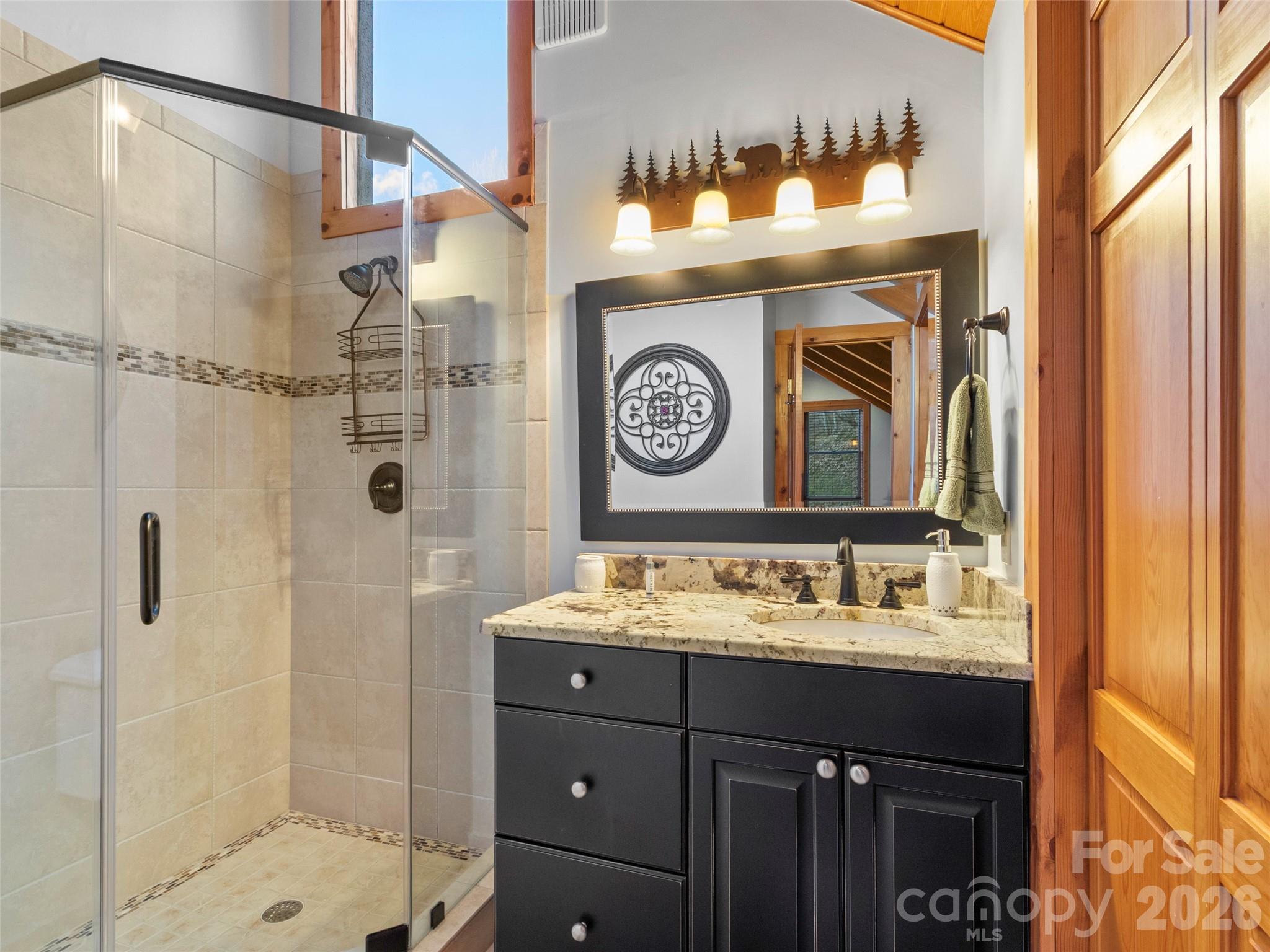 71 Ivy Ridge Road — Burnsville