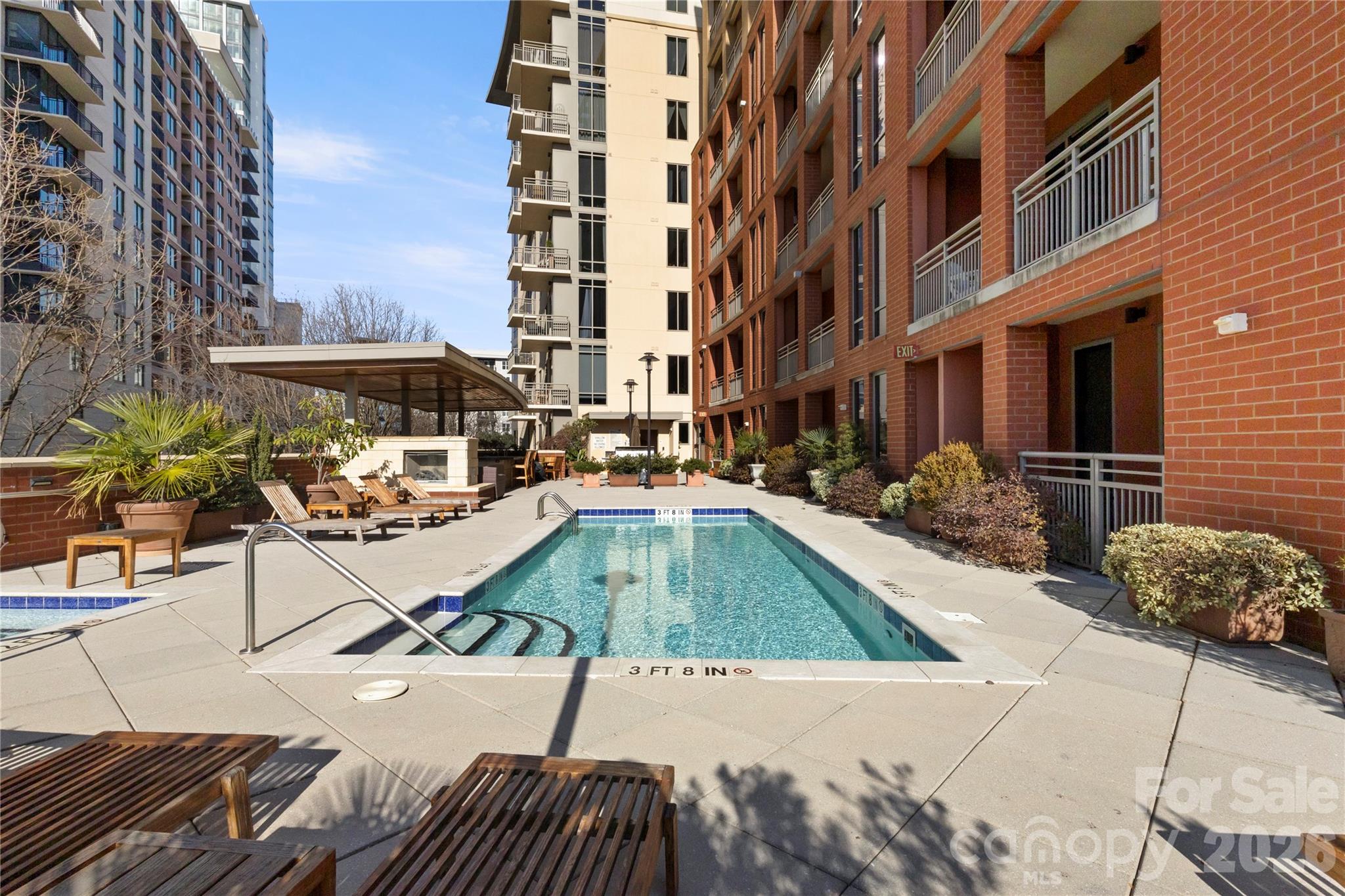 701 Royal Court #603 — Charlotte