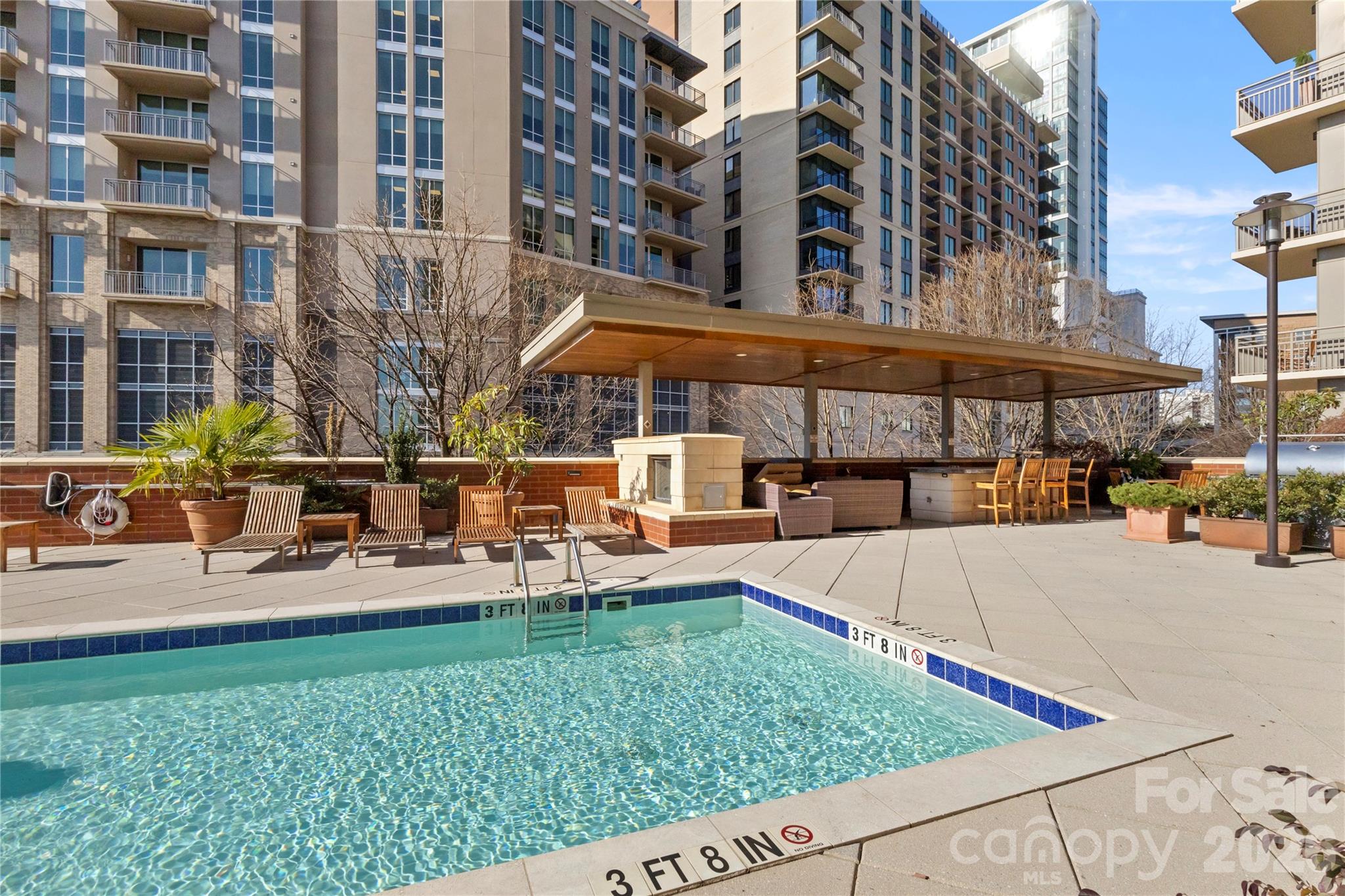 701 Royal Court #603 — Charlotte
