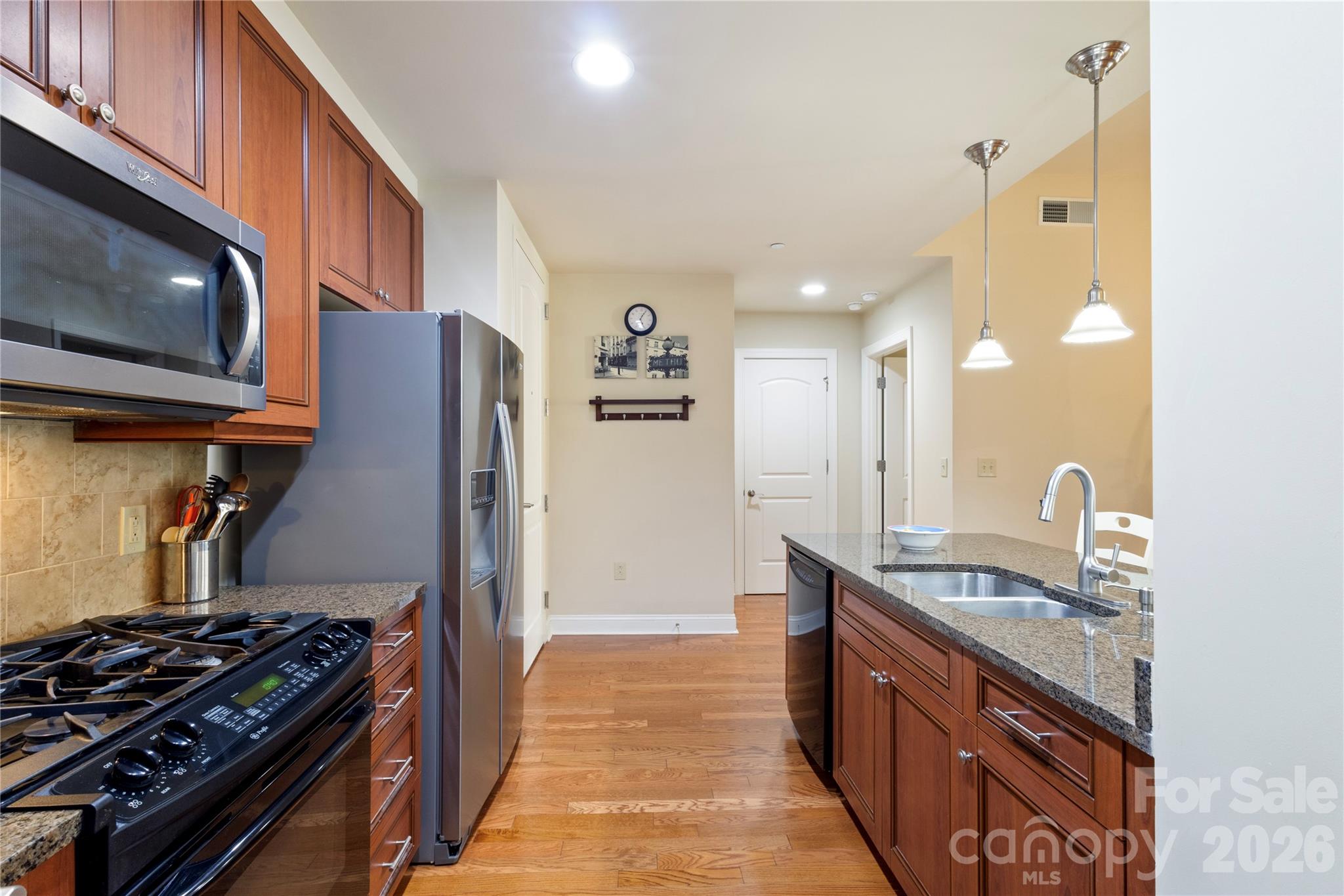 701 Royal Court #603 — Charlotte