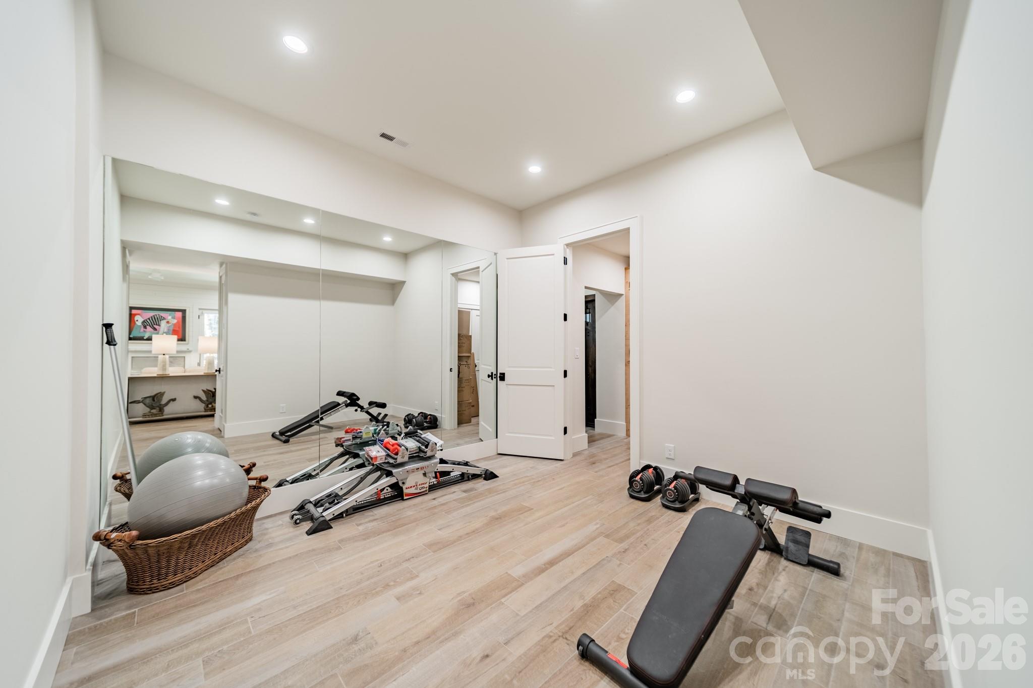3319 Gresham Place — Charlotte