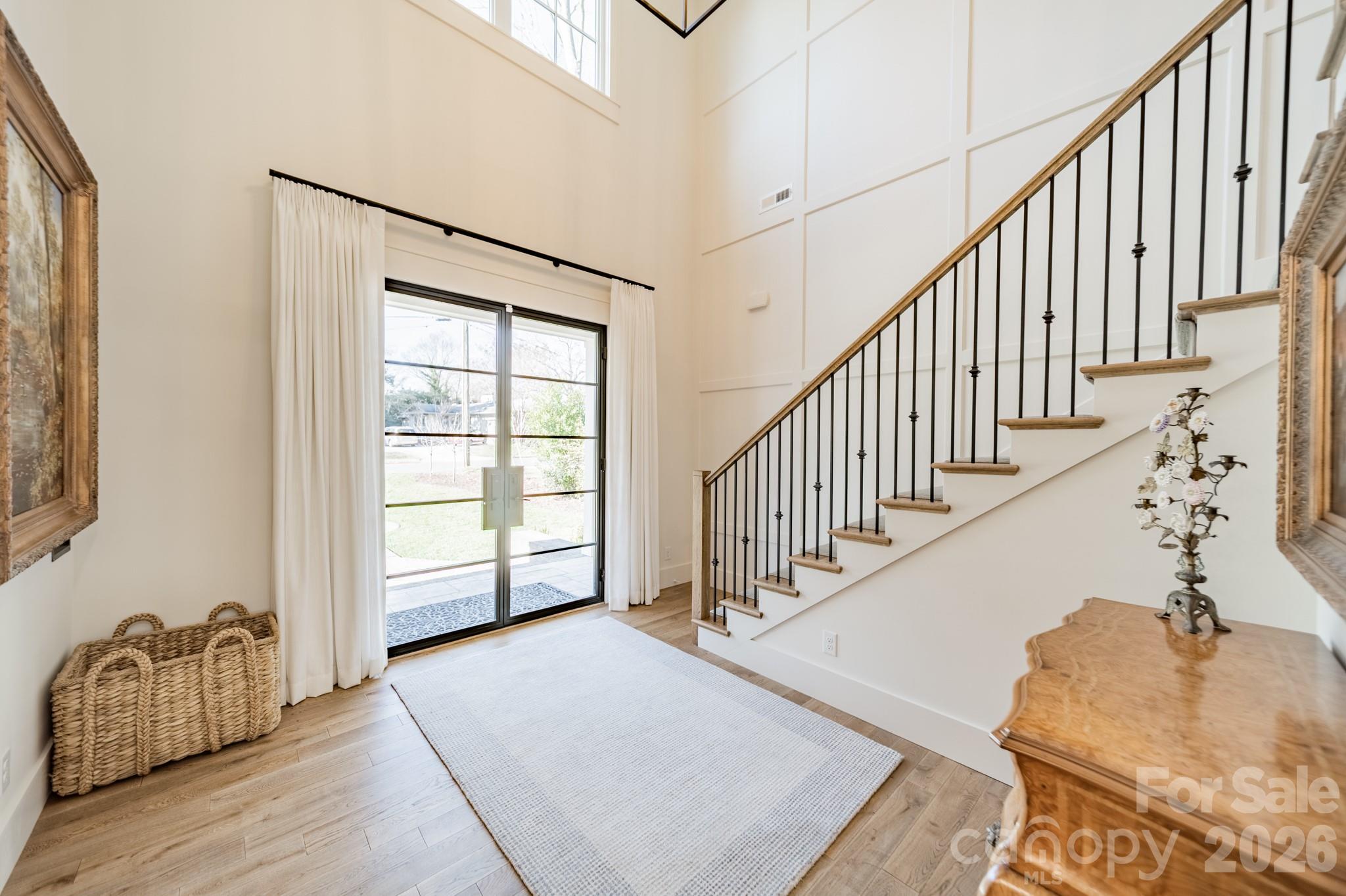 3319 Gresham Place — Charlotte