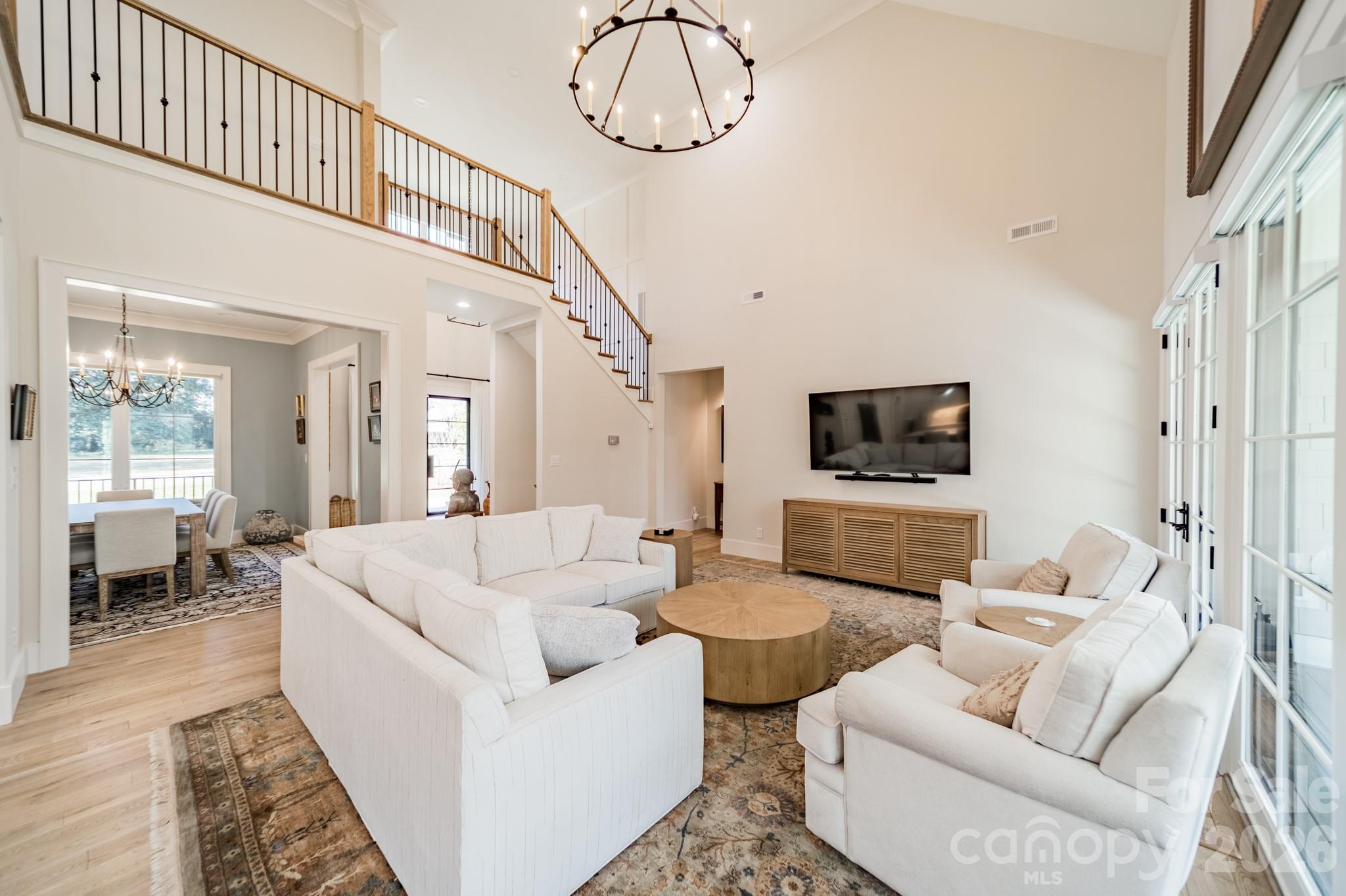 3319 Gresham Place — Charlotte