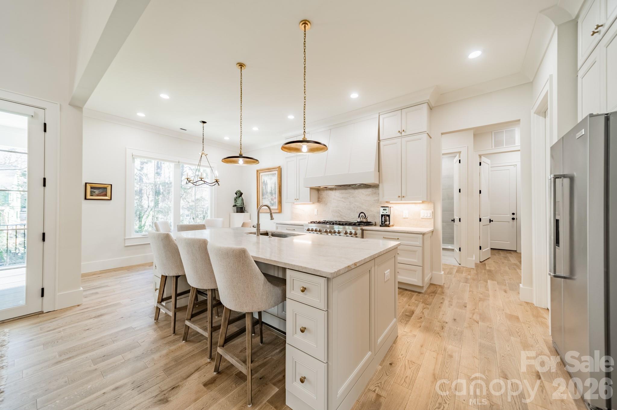 3319 Gresham Place — Charlotte