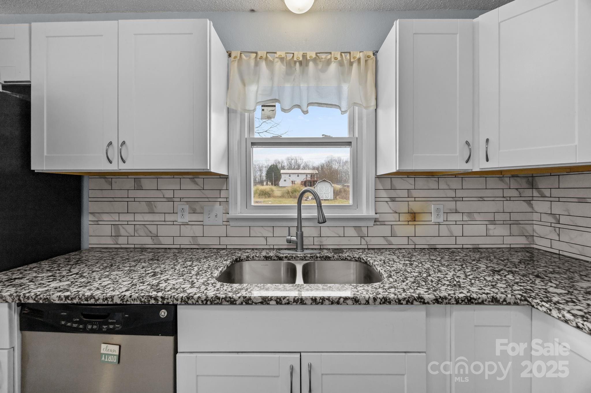 222 Saint Jill Circle — Statesville