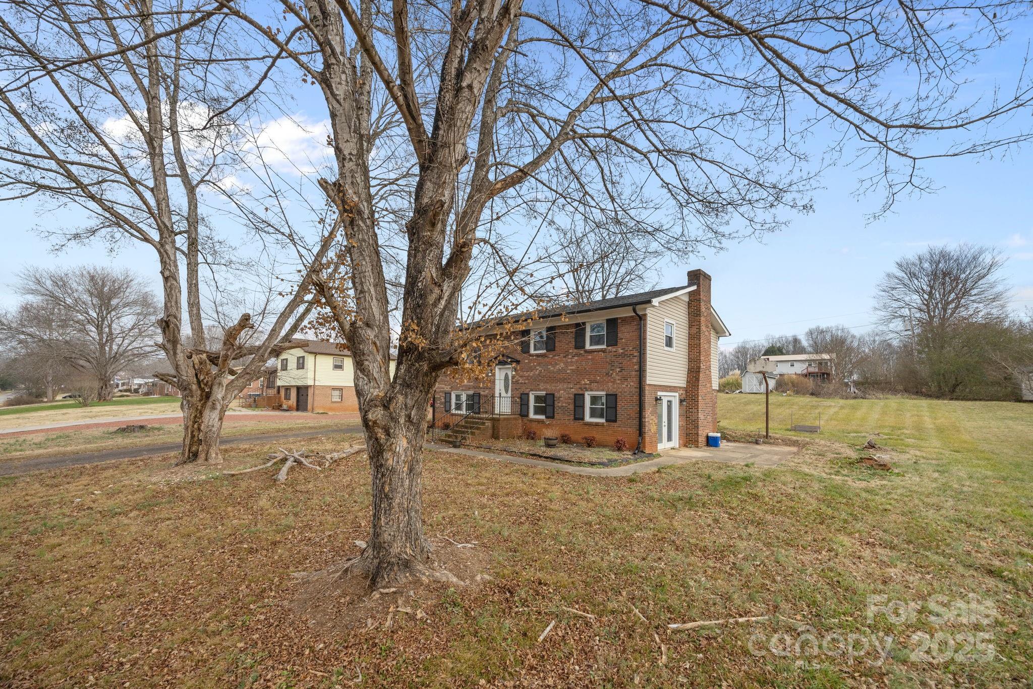 222 Saint Jill Circle — Statesville