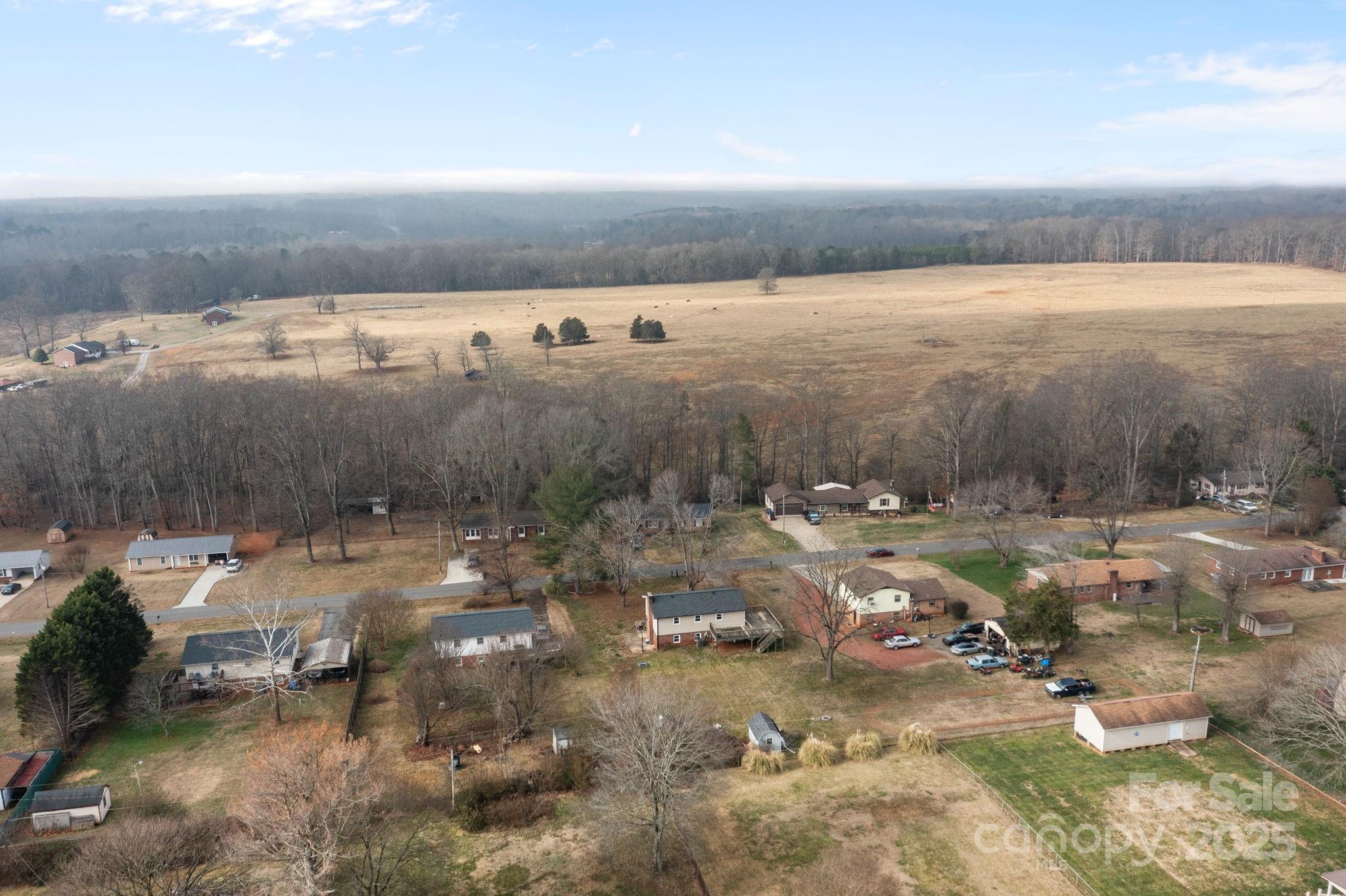 222 Saint Jill Circle — Statesville