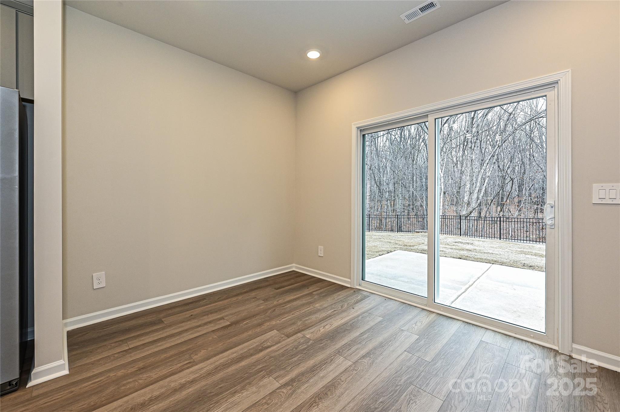 2101 Sunflower Circle — Newton