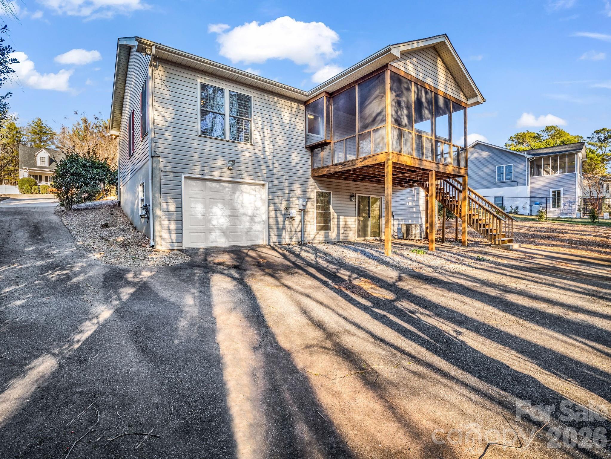 141 Marys Lane — Rutherfordton