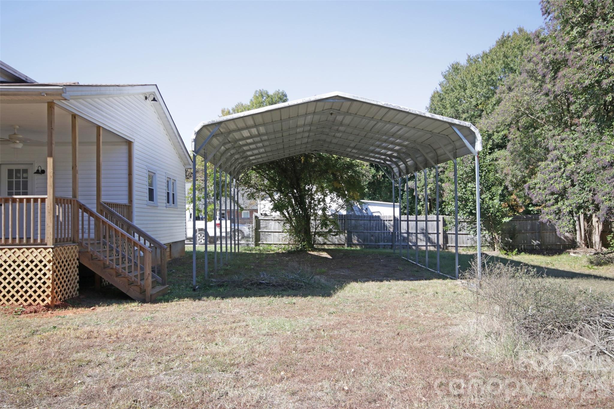 119 Marion Street — Clover