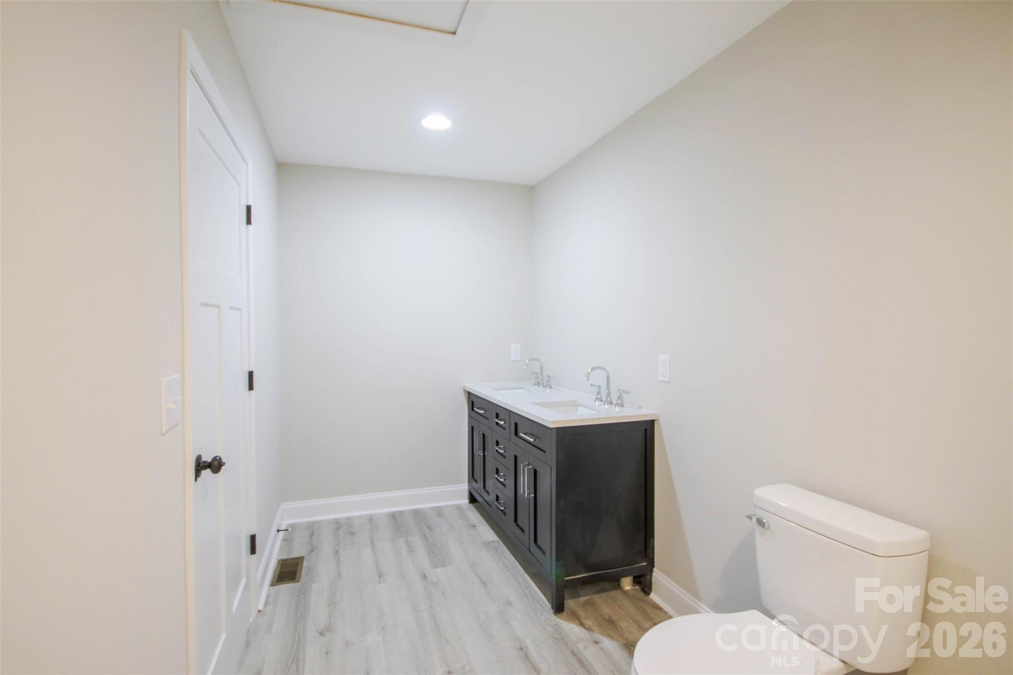 119 Marion Street — Clover