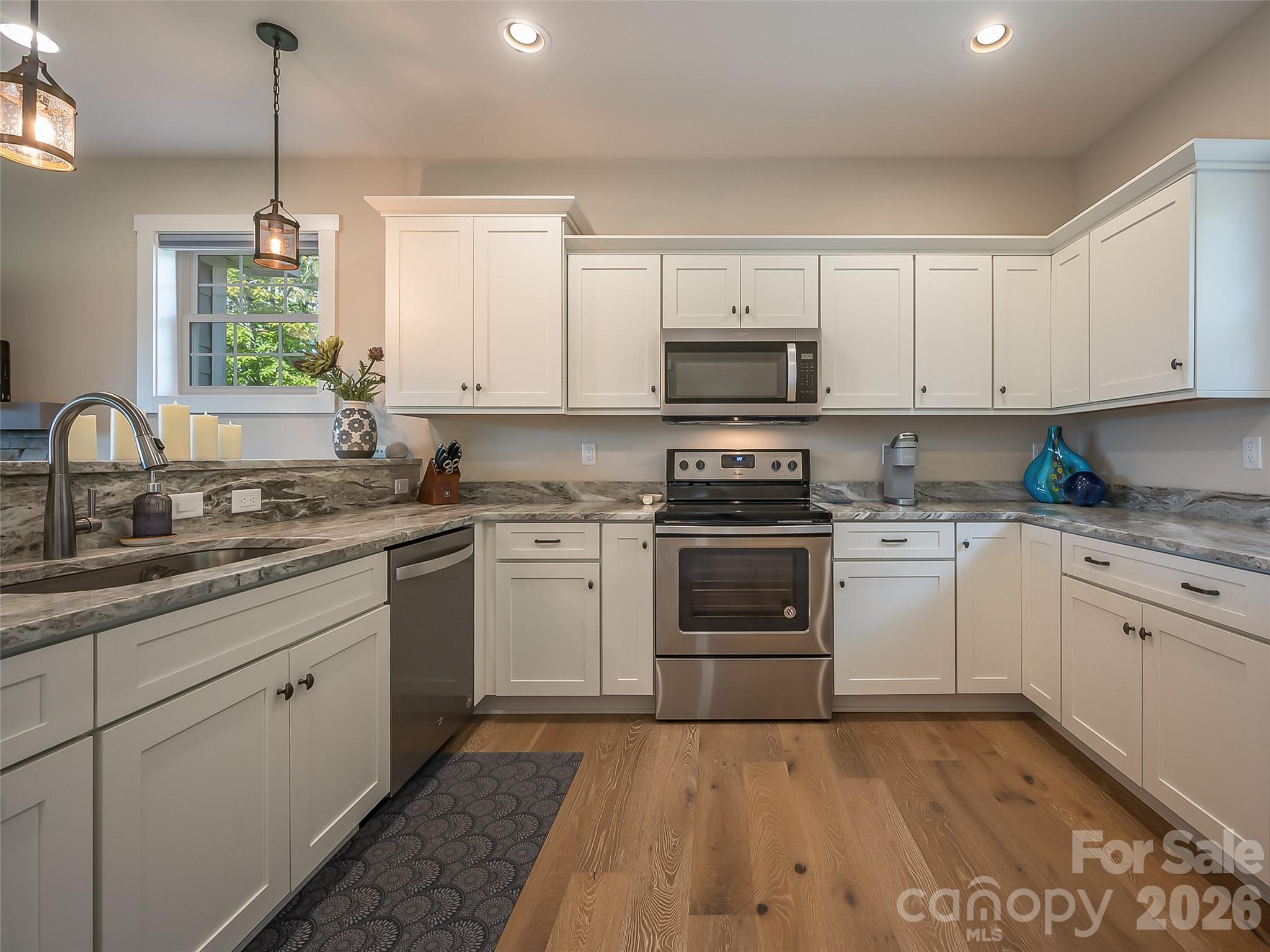 146 Red Hawk Knoll — Lake Lure