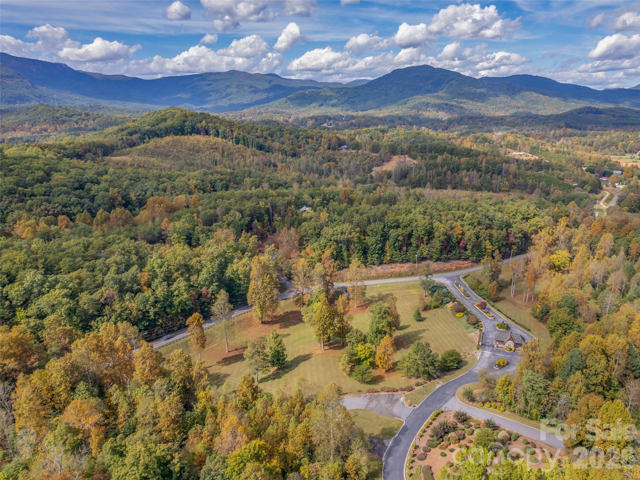 146 Red Hawk Knoll — Lake Lure