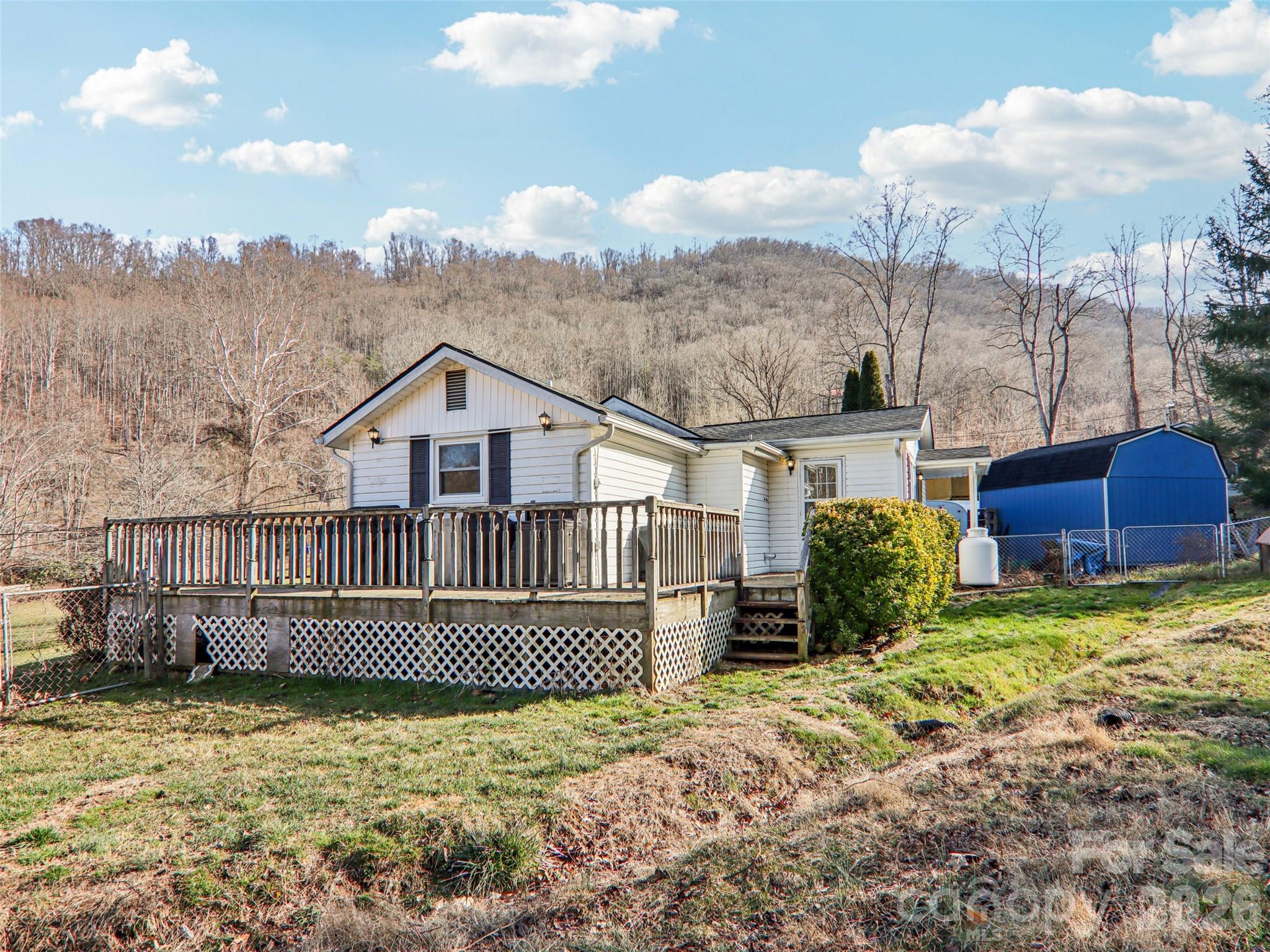 7 Landon Mountain Lane — Weaverville