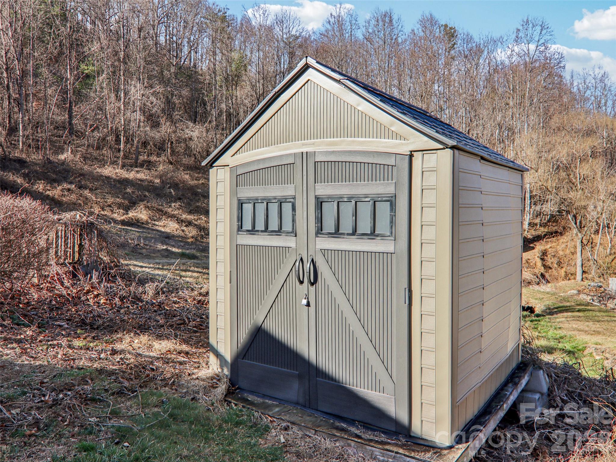 7 Landon Mountain Lane — Weaverville