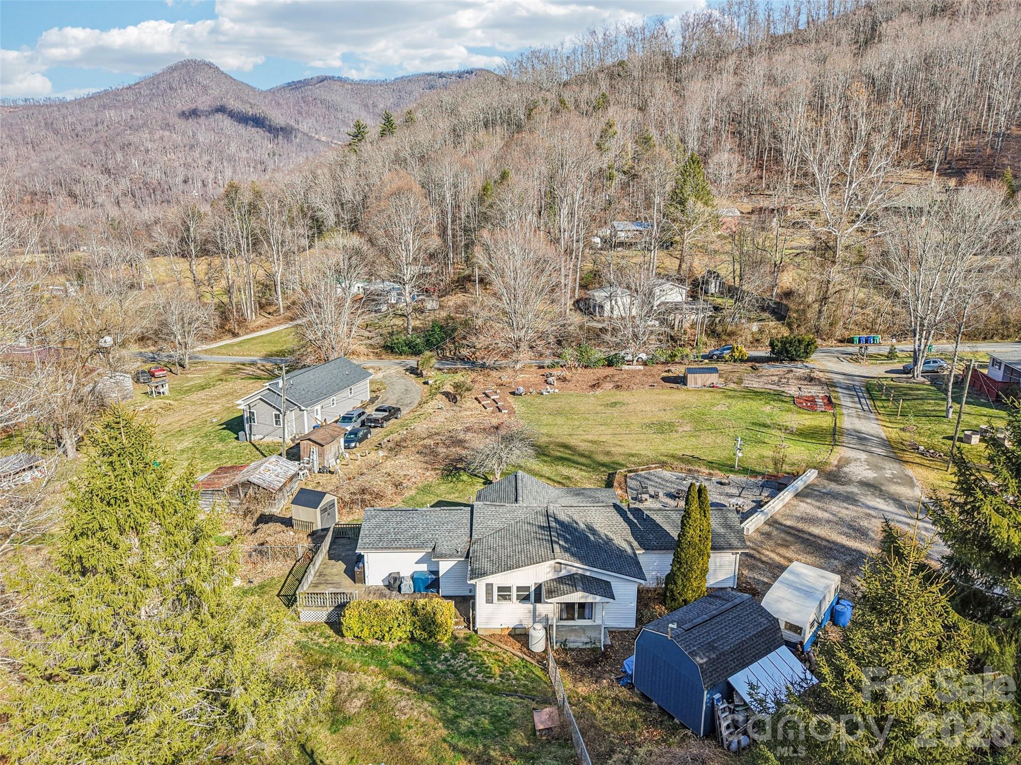 7 Landon Mountain Lane — Weaverville