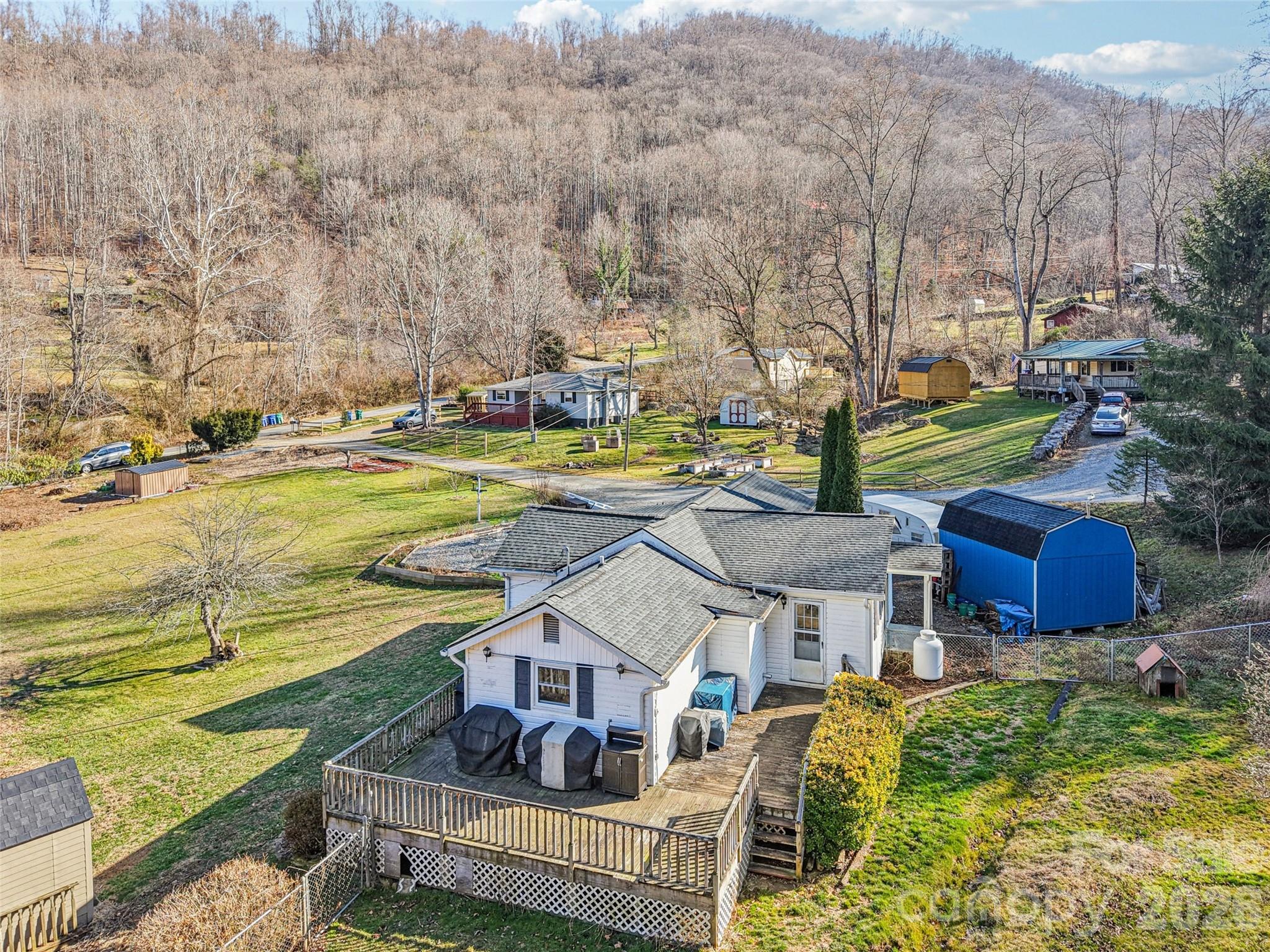 7 Landon Mountain Lane — Weaverville