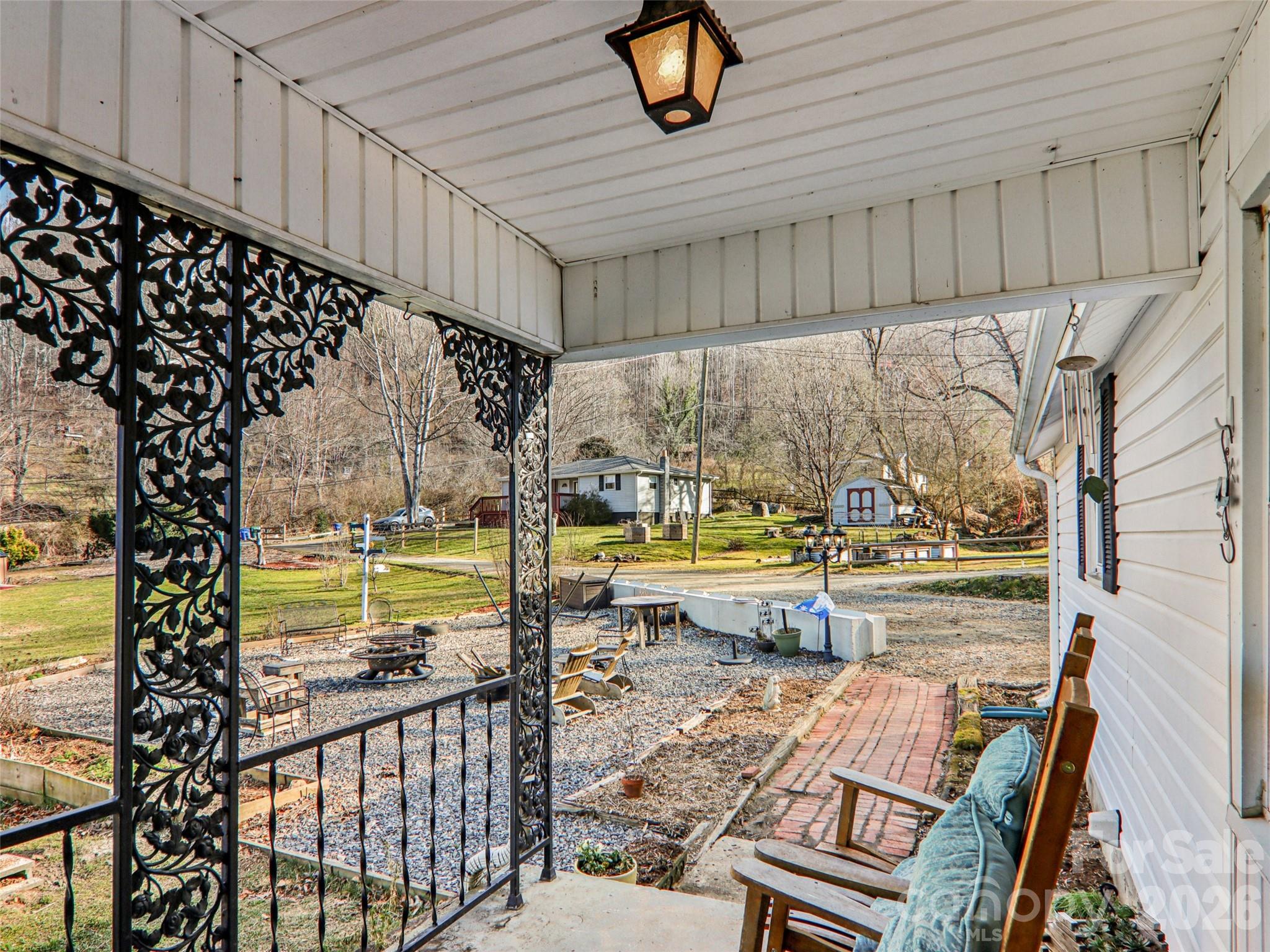 7 Landon Mountain Lane — Weaverville