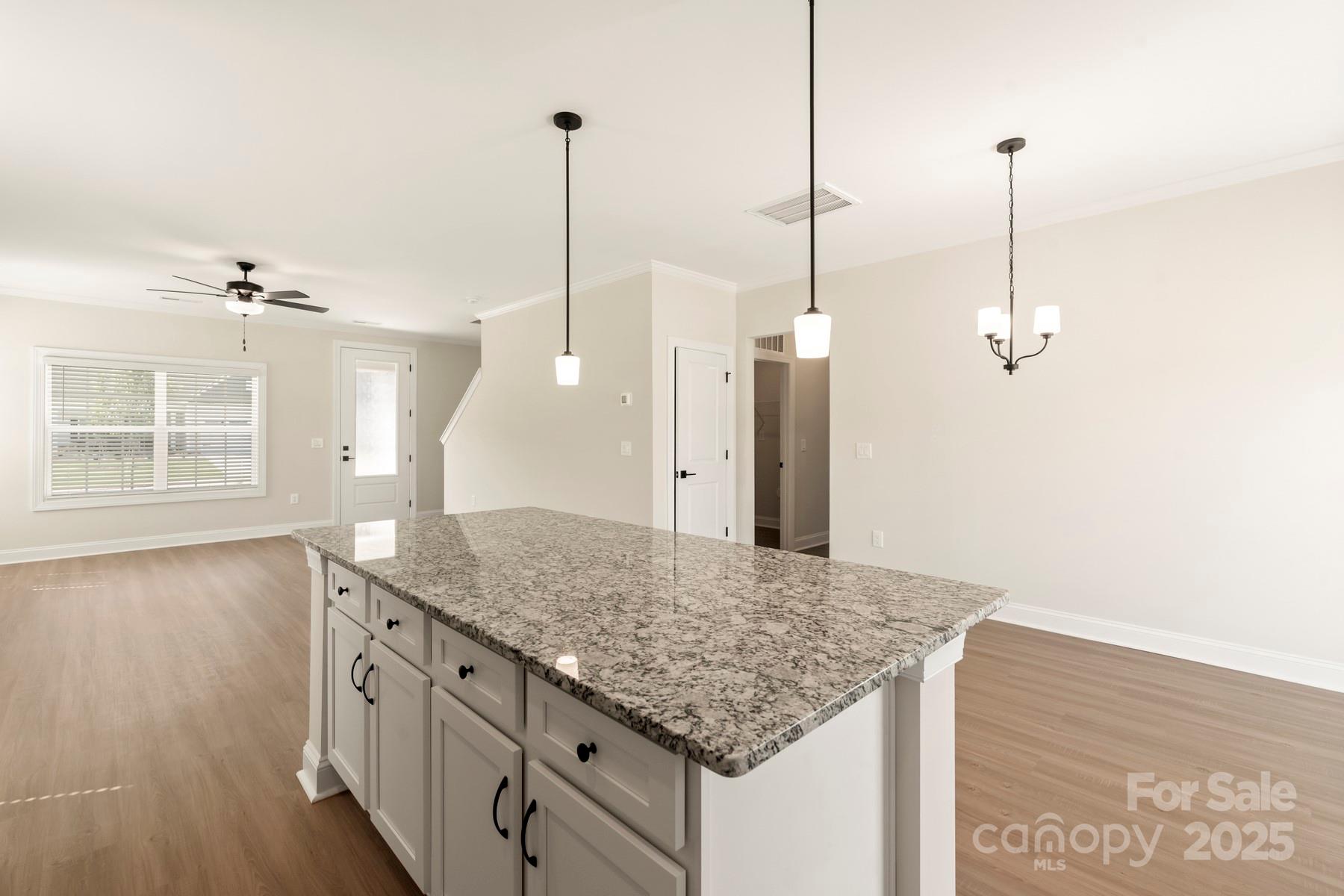 124 Rills Crossing Way — Troutman