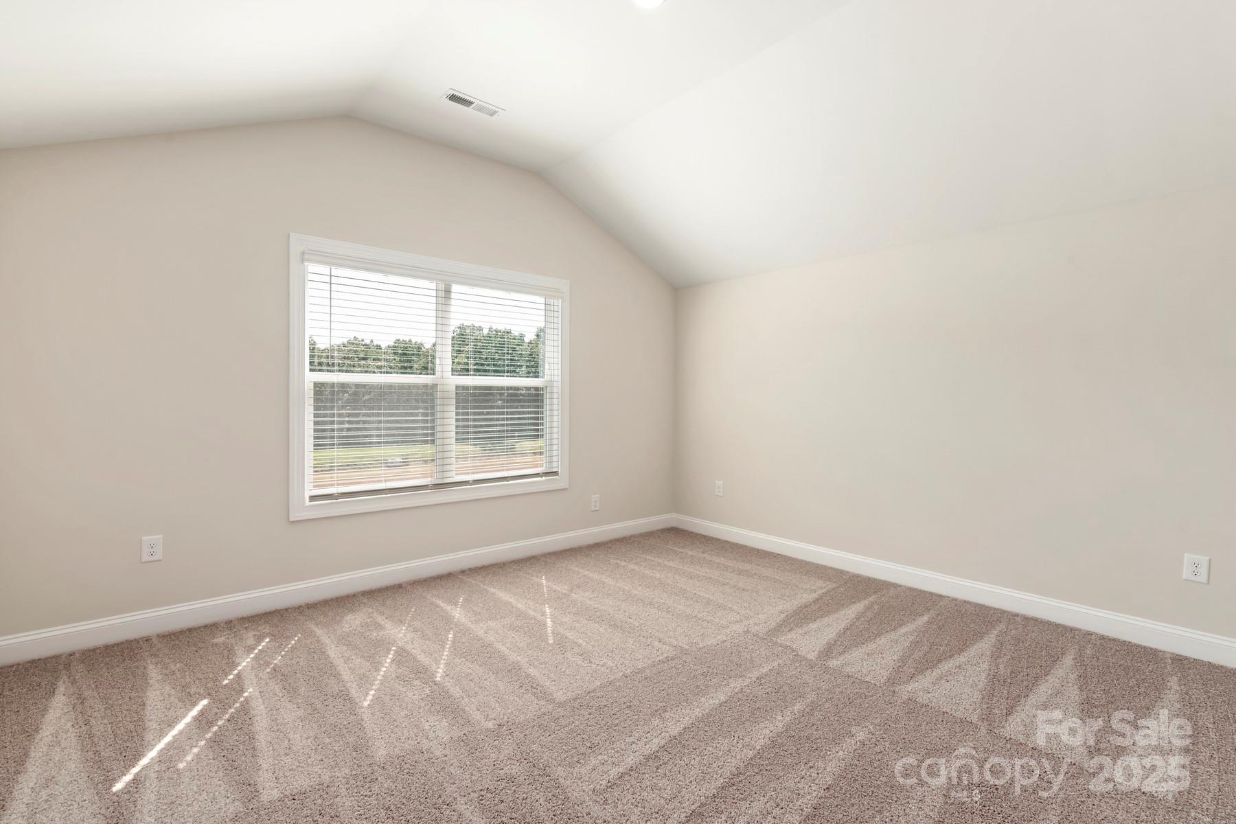 124 Rills Crossing Way — Troutman