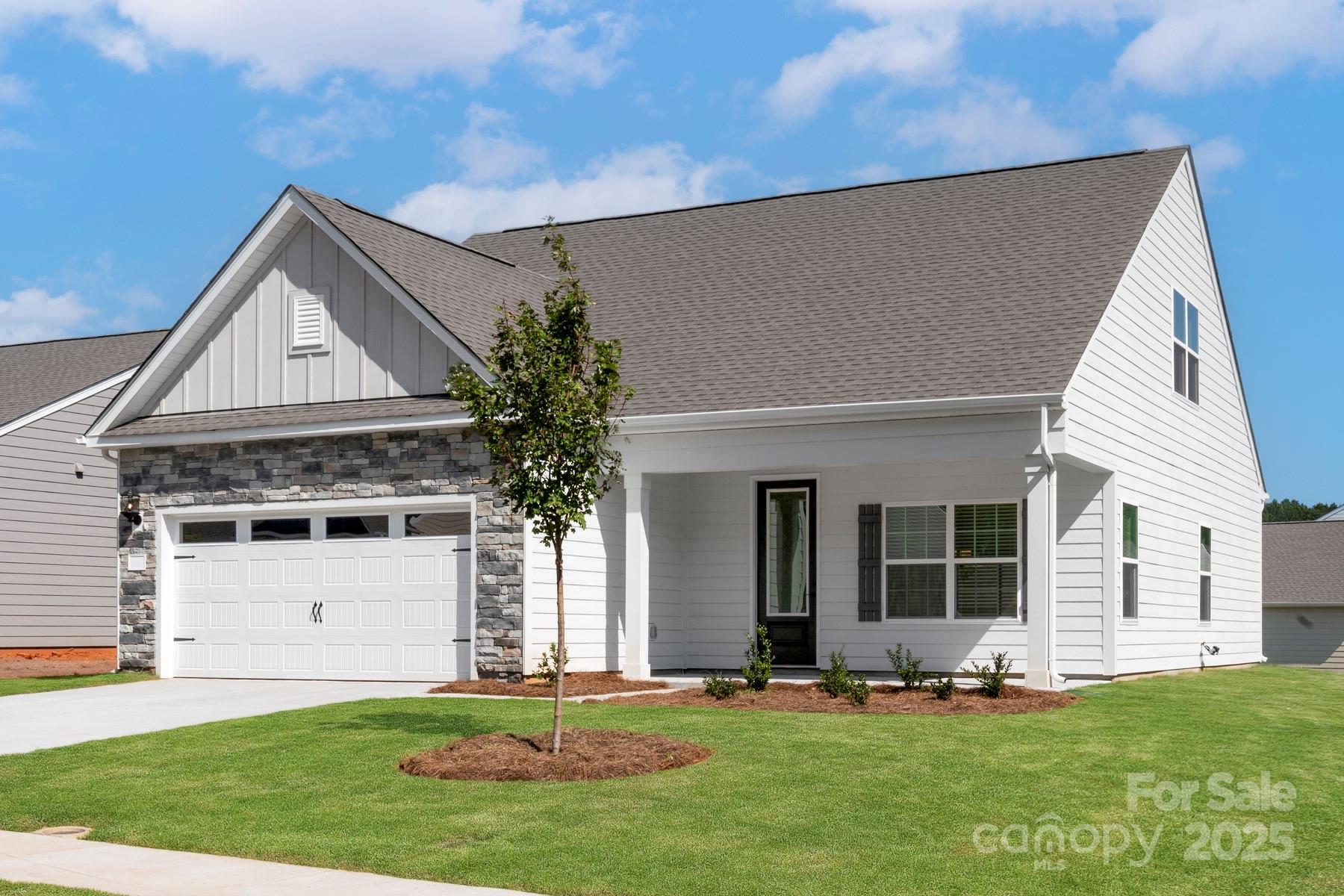 124 Rills Crossing Way — Troutman