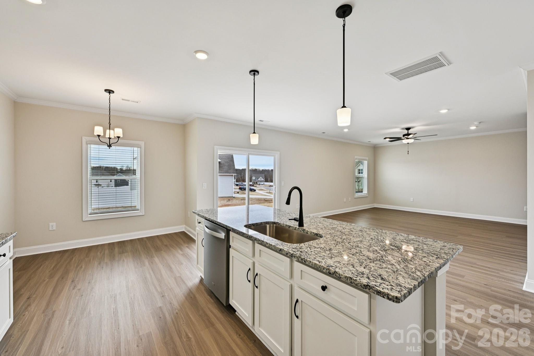 104 Tradesmen Trail — Troutman
