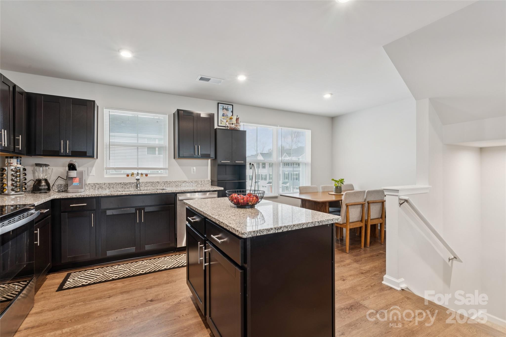 4113 Prusik Lane — Charlotte