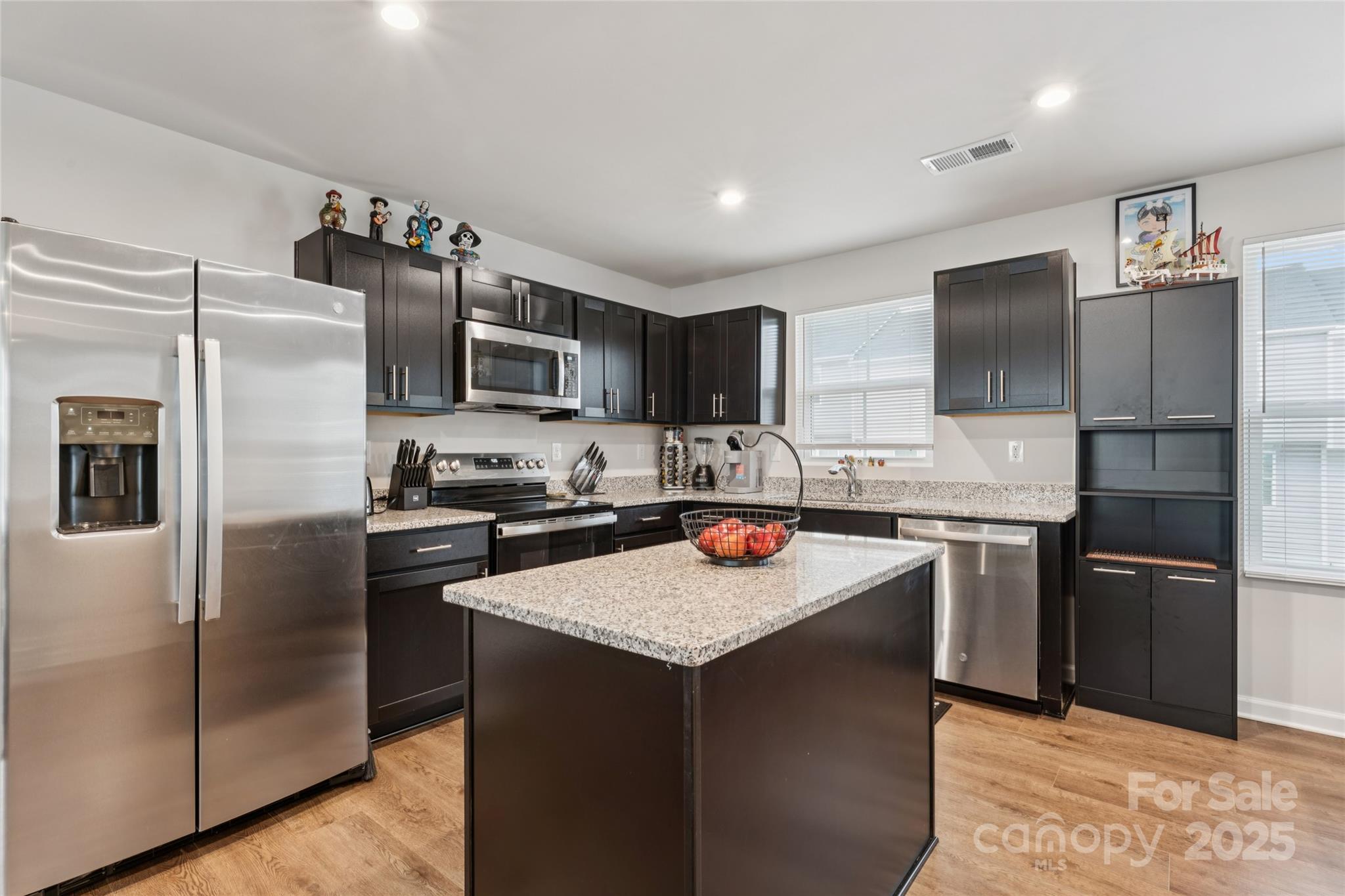 4113 Prusik Lane — Charlotte
